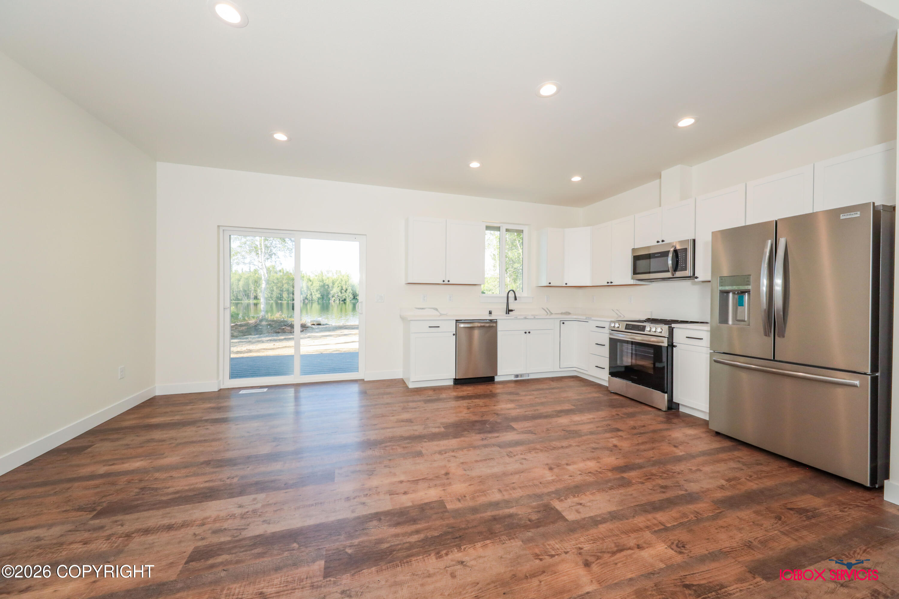 12817 W Birch Road Property Photo 3