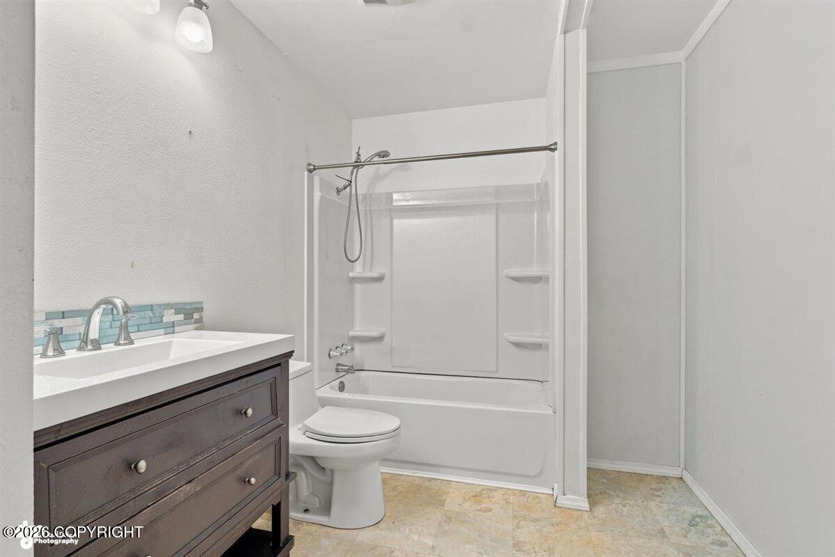 4930 E 5th Avenue Property Photo 42