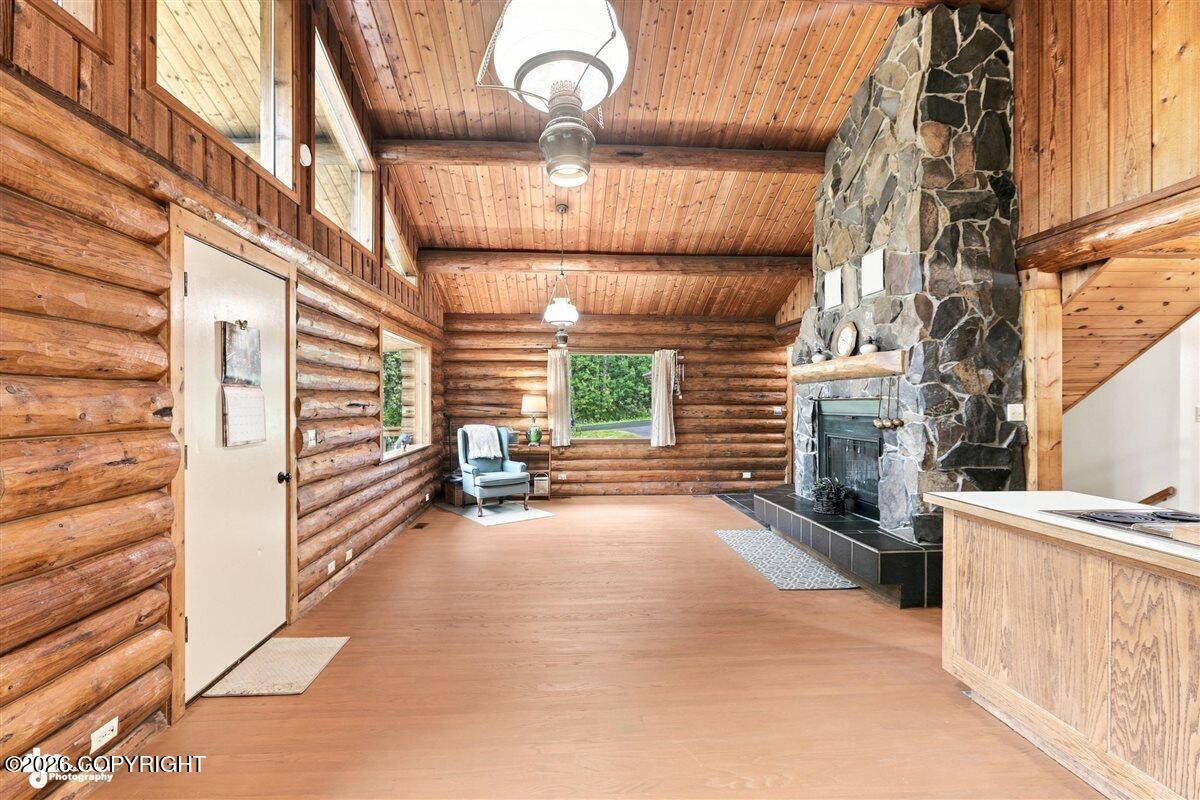 18610 Sue Tawn Drive Property Photo 8