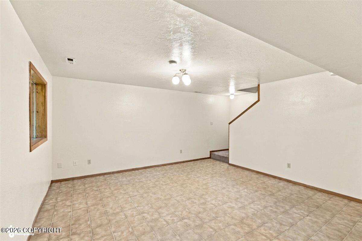 18610 Sue Tawn Drive Property Photo 34