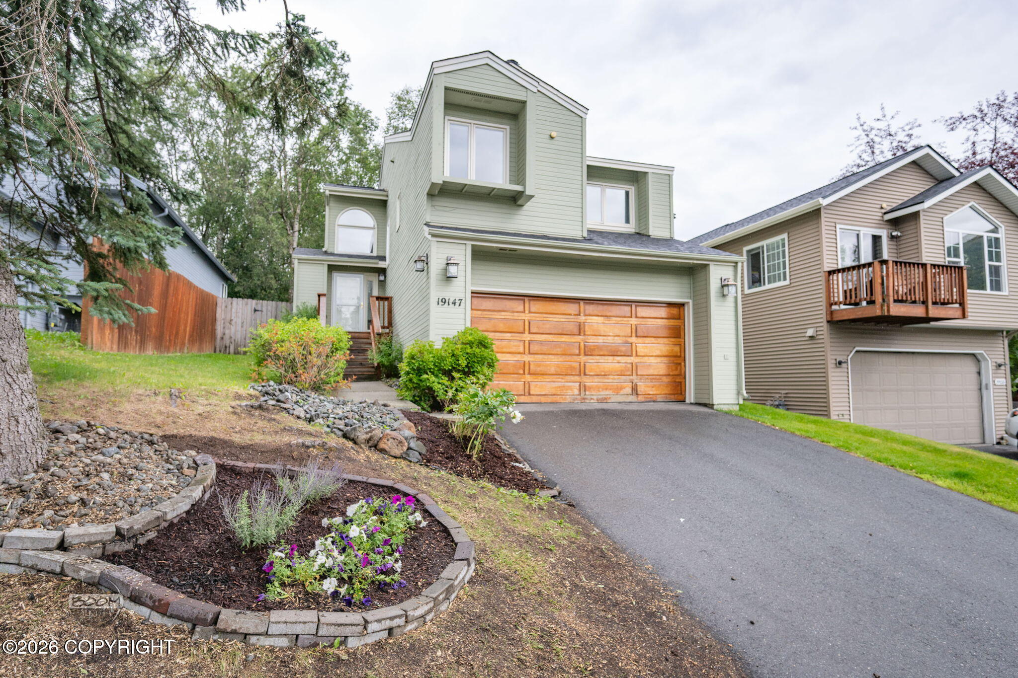 19147 Sarichef Loop Property Photo 1