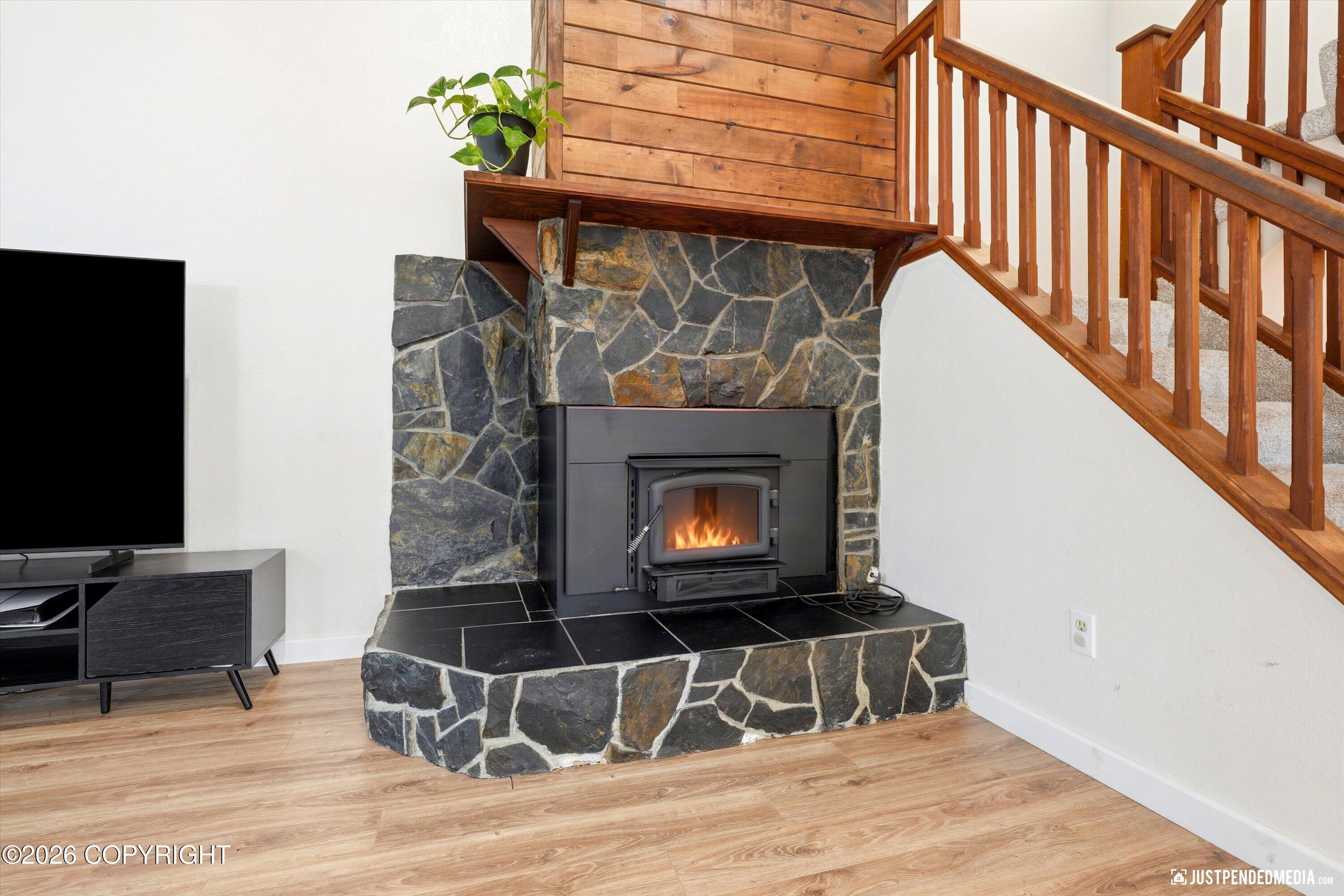 6622 Lakeway Drive Property Photo 4