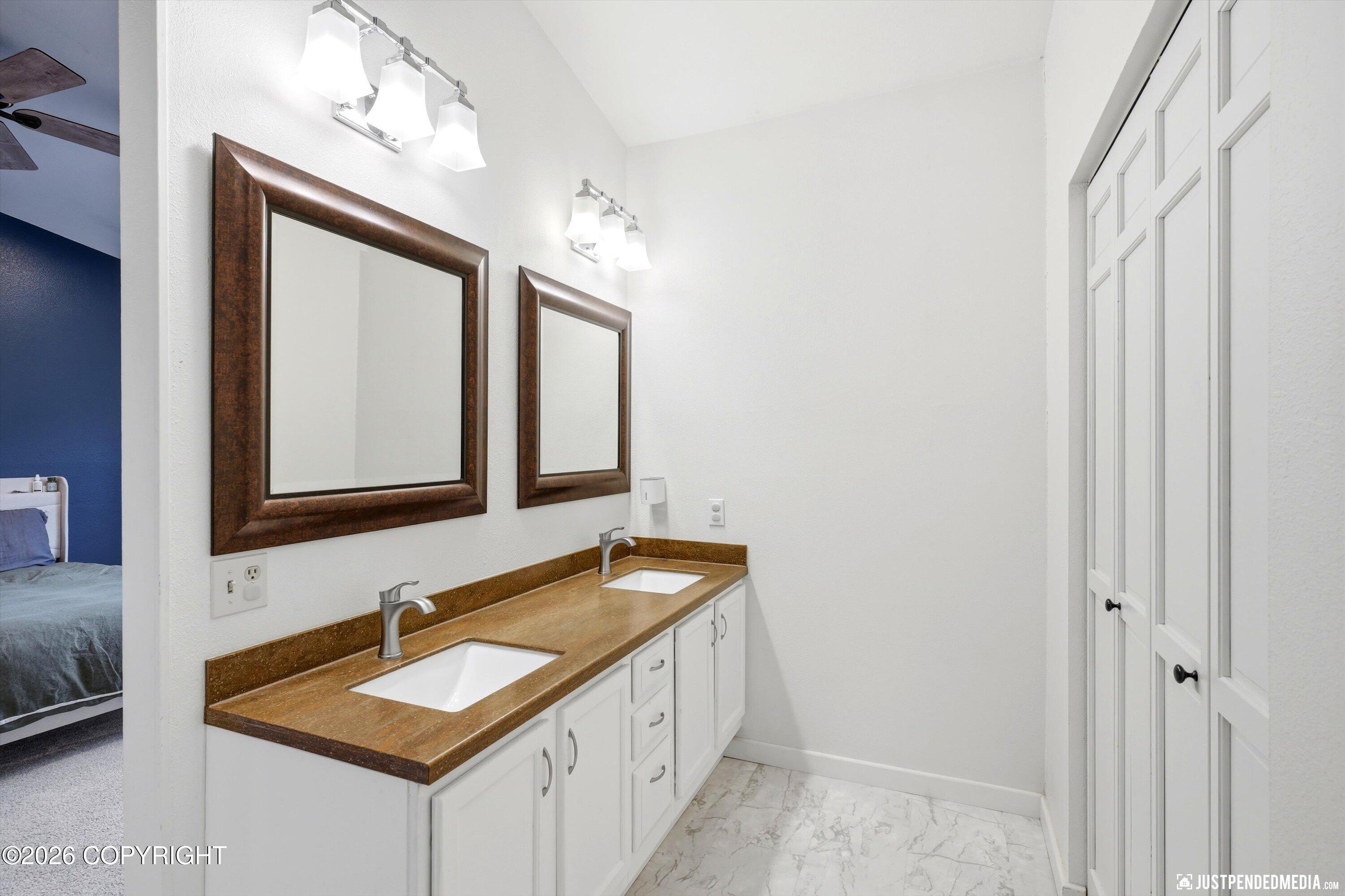 6622 Lakeway Drive Property Photo 17