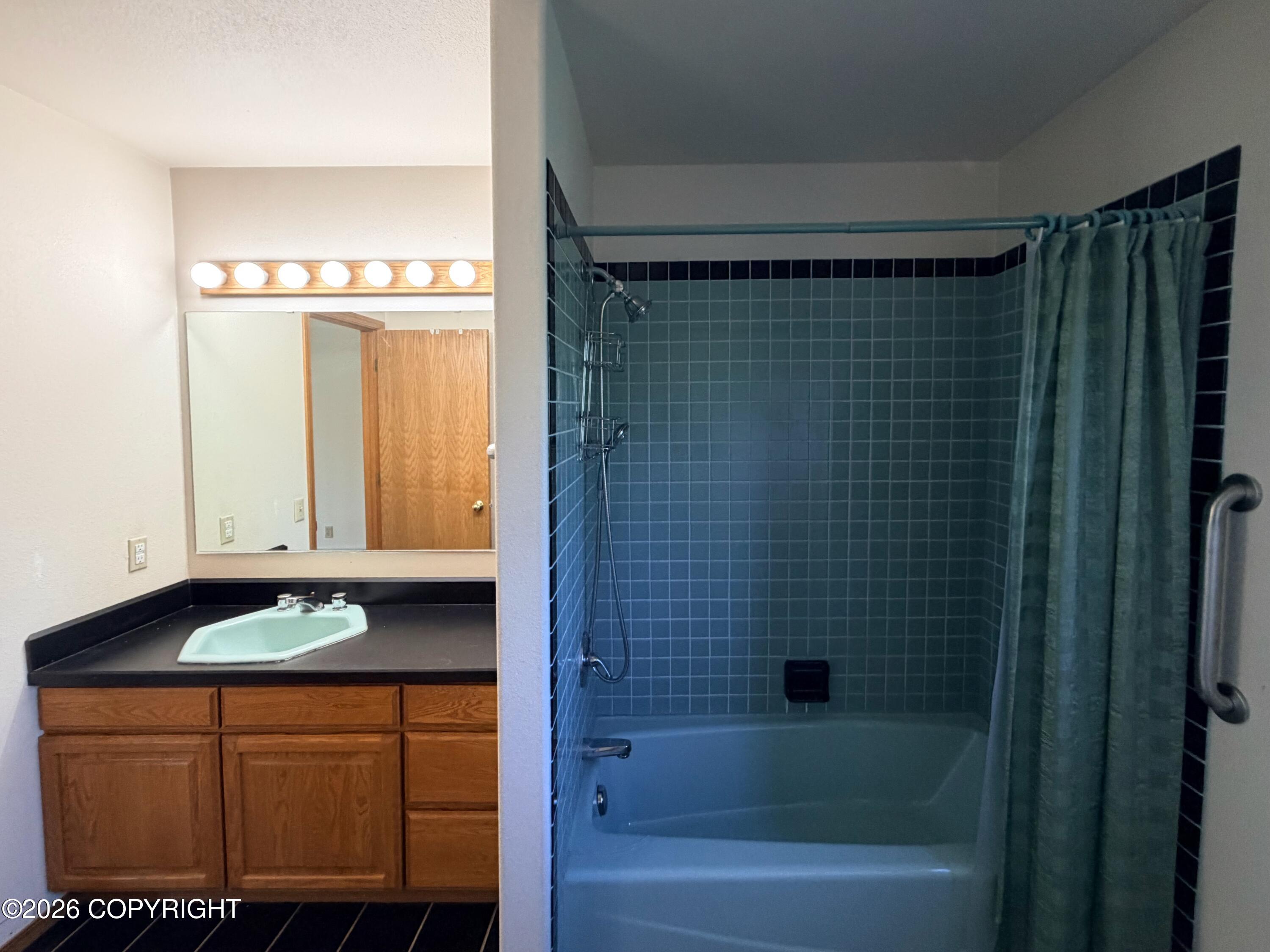 1012 W 20th Avenue Property Photo 19
