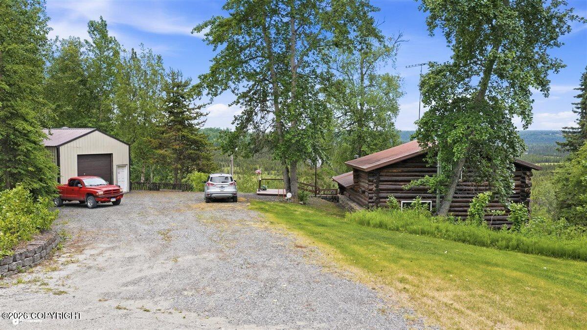 41611 Tischer Avenue Property Photo 4