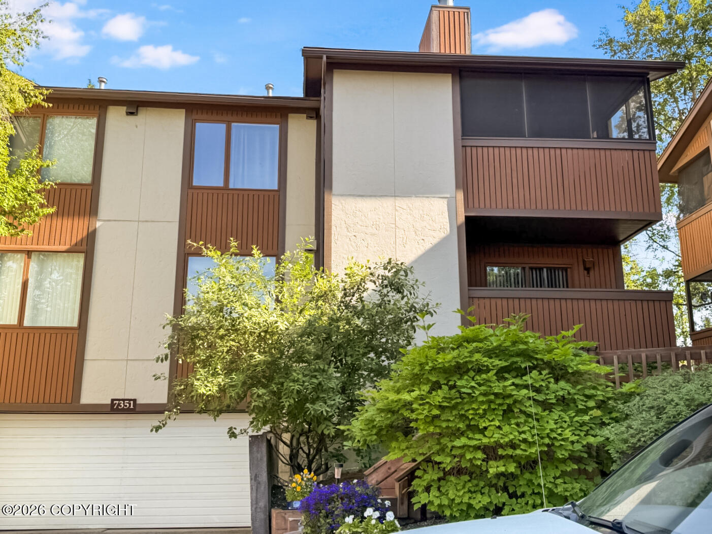 7351 Huntsmen Circle #18g Property Photo 3