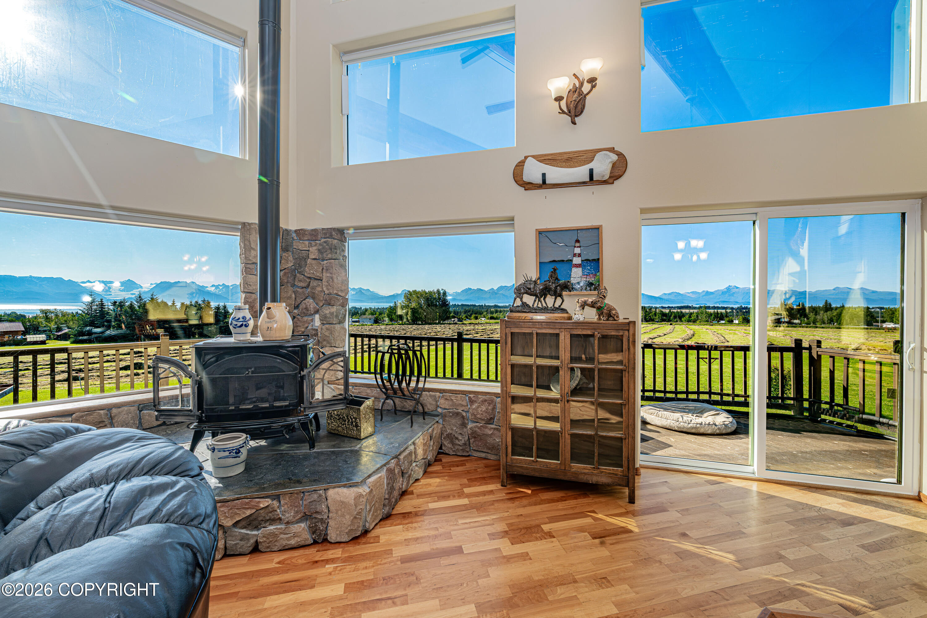 60871 Bear Creek Drive Property Photo 10