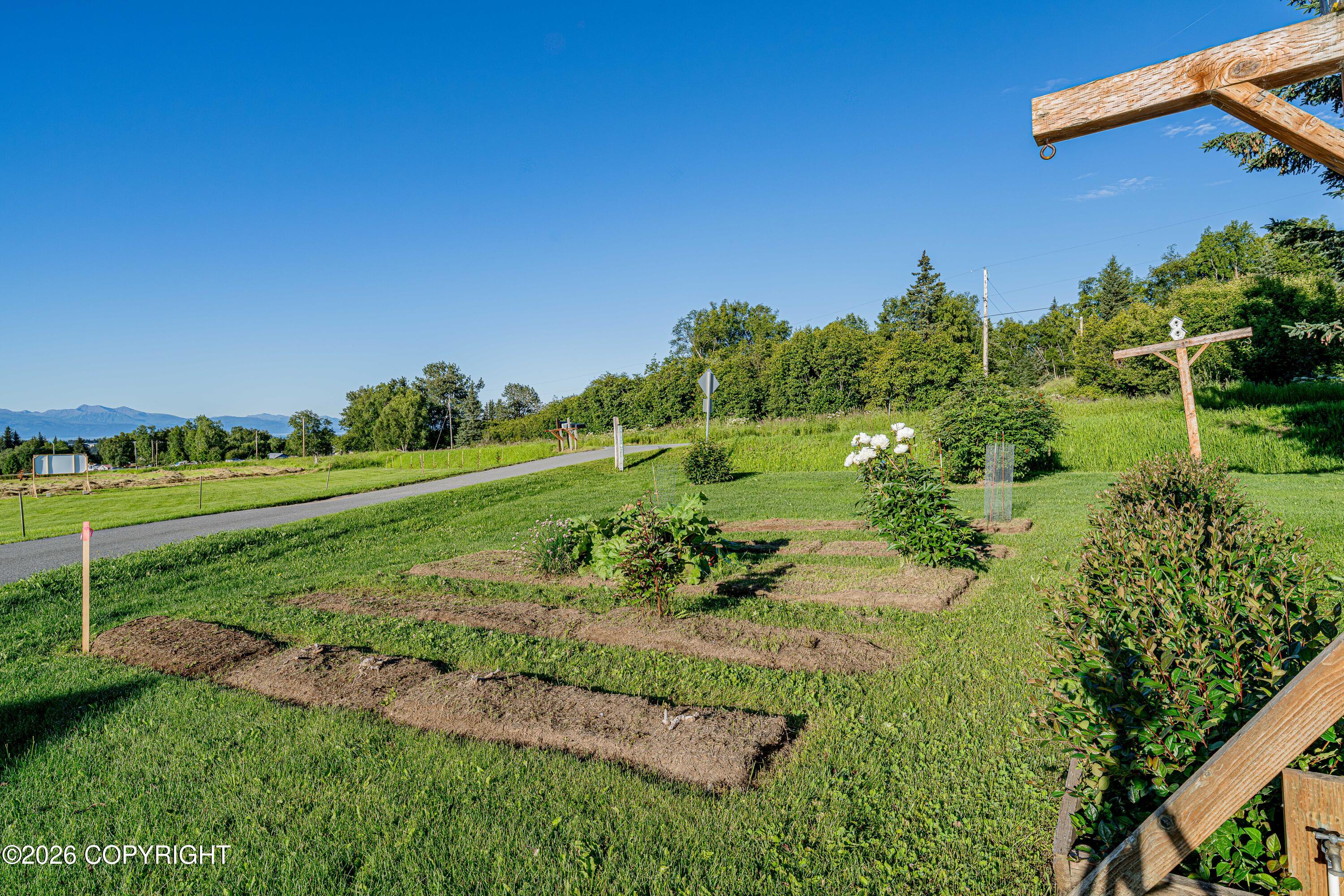 60871 Bear Creek Drive Property Photo 89