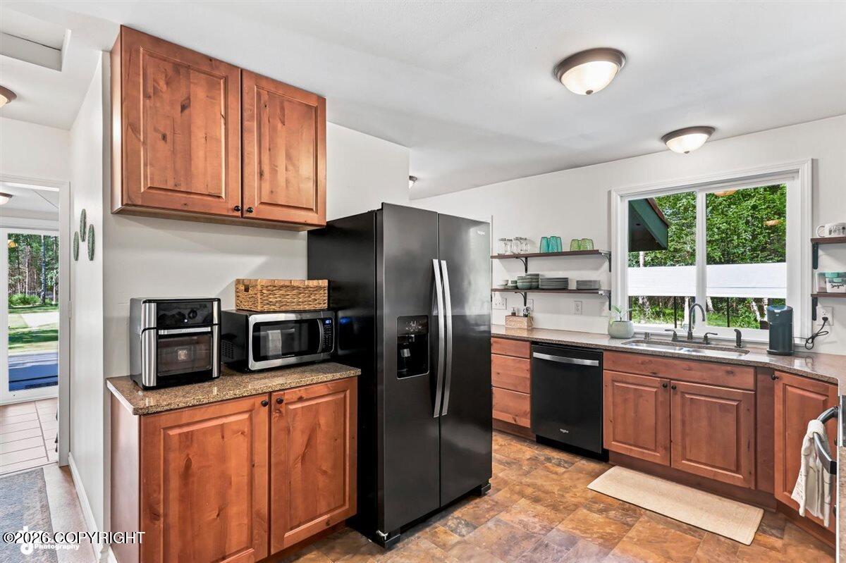 18306 Birchtree Street Property Photo 3