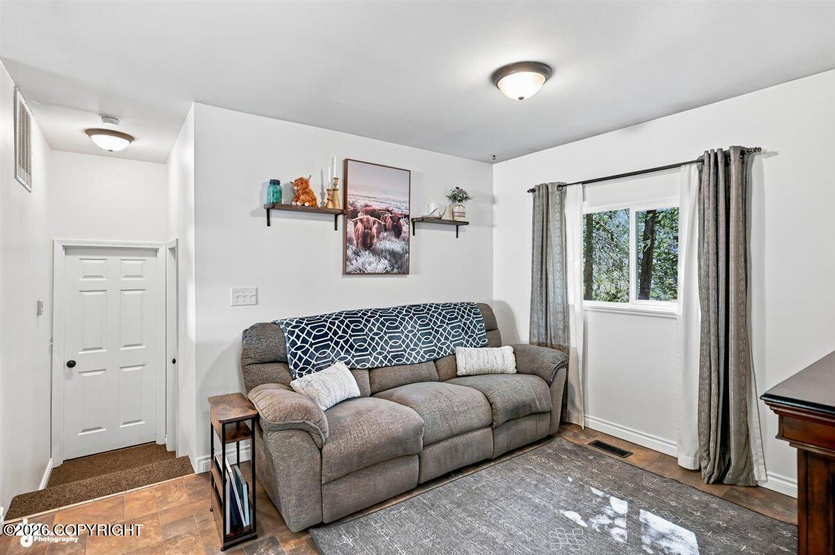18306 Birchtree Street Property Photo 11
