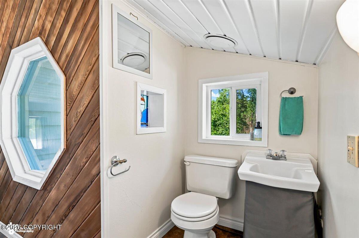 18306 Birchtree Street Property Photo 16