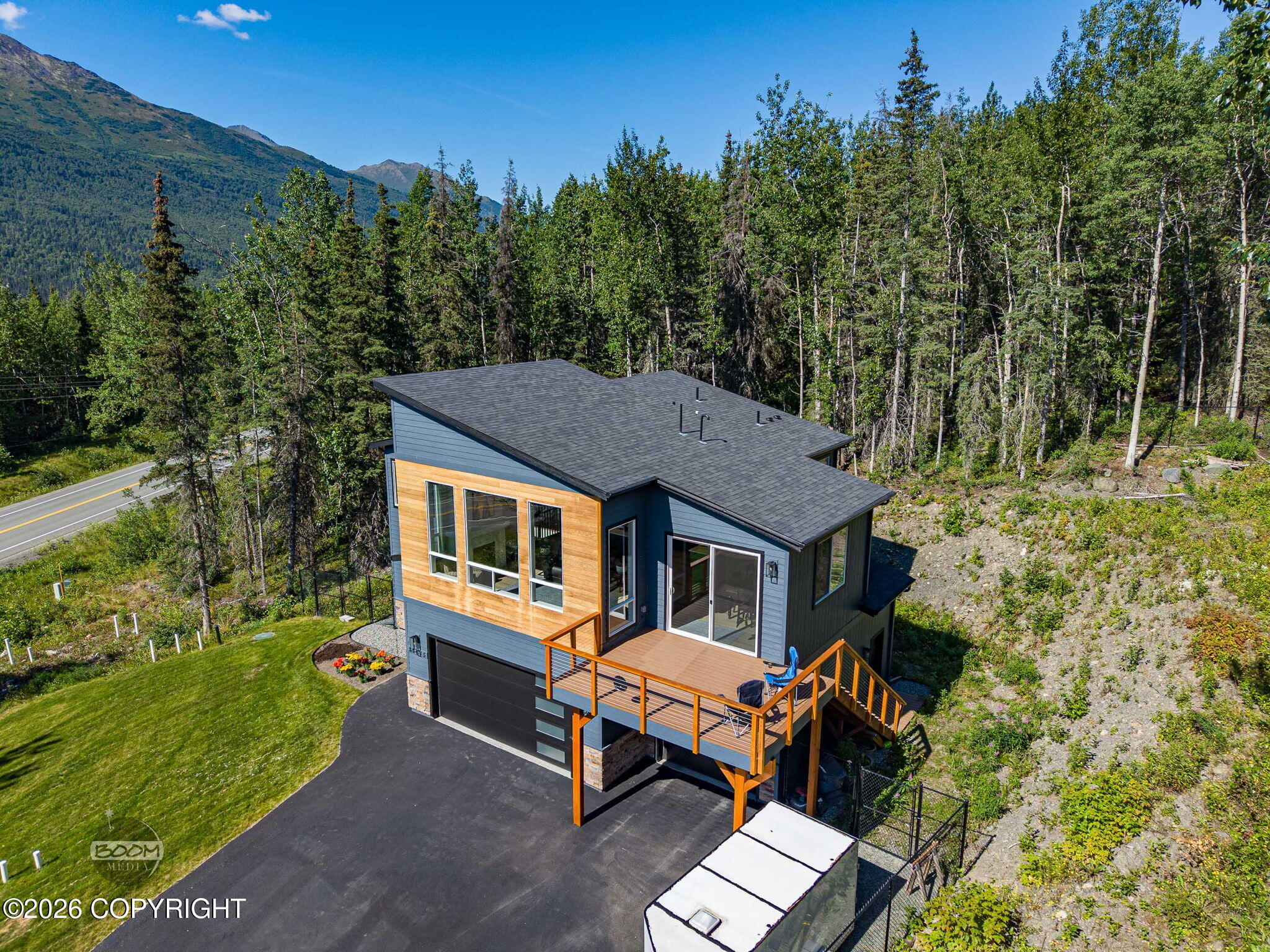 27615 Eagle River Road Property Photo 7