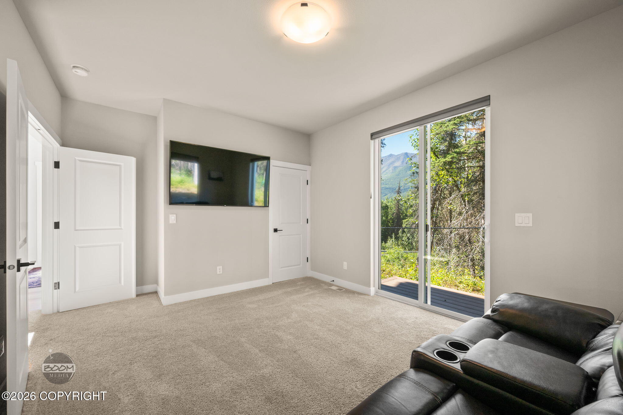 27615 Eagle River Road Property Photo 61