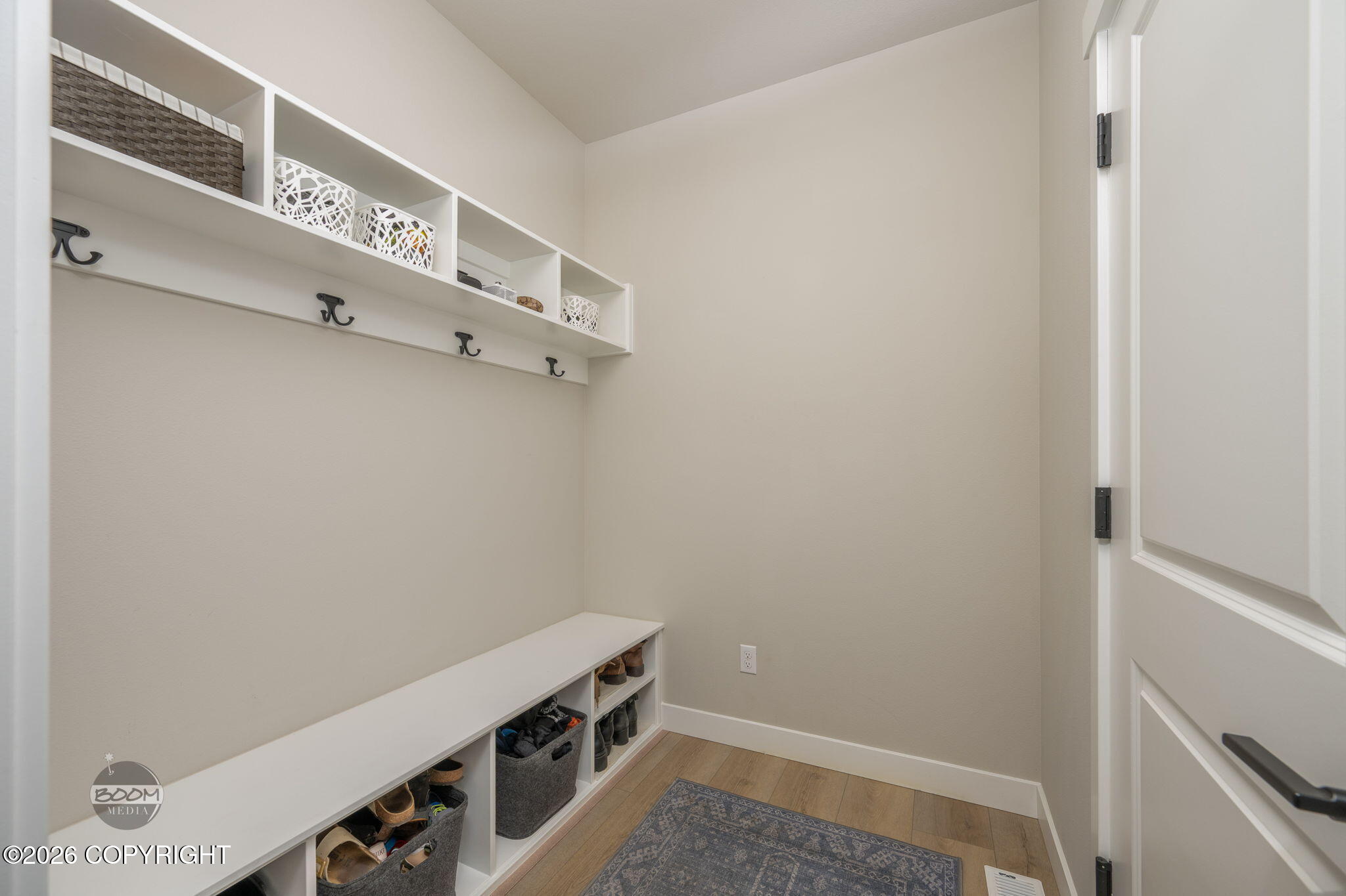 27615 Eagle River Road Property Photo 72