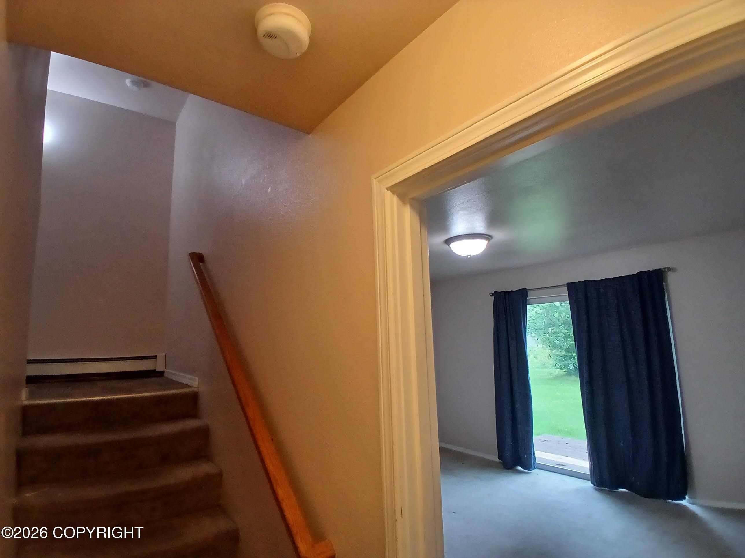 320 E Victor Circle #b Property Photo 8