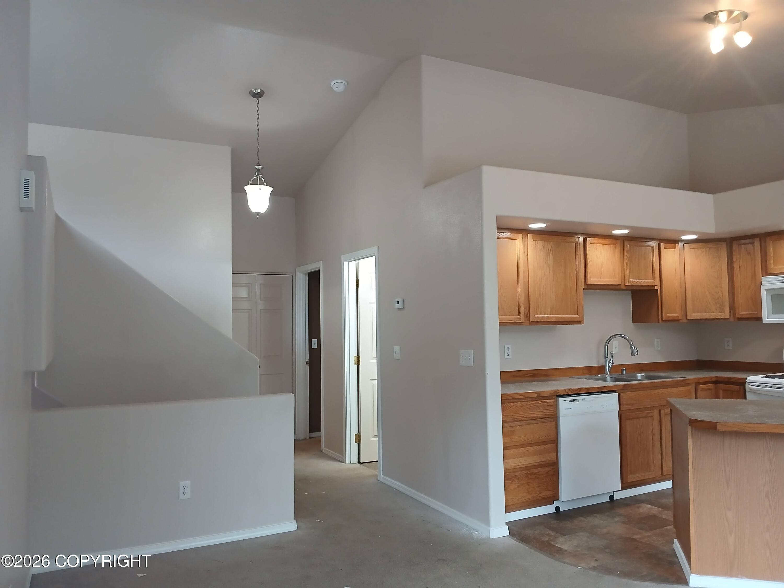 320 E Victor Circle #b Property Photo 36