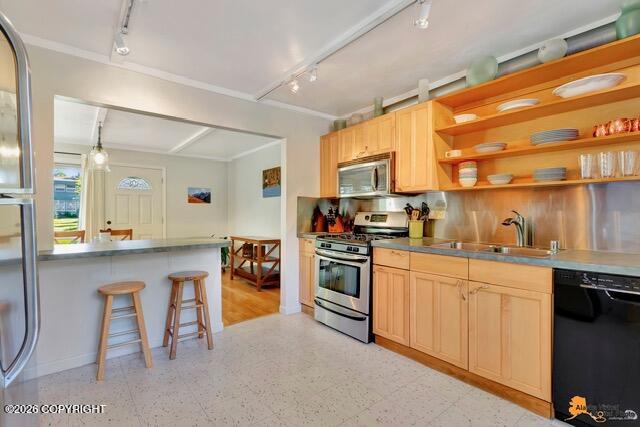 1815 Bunker Street #21 Property Photo 6
