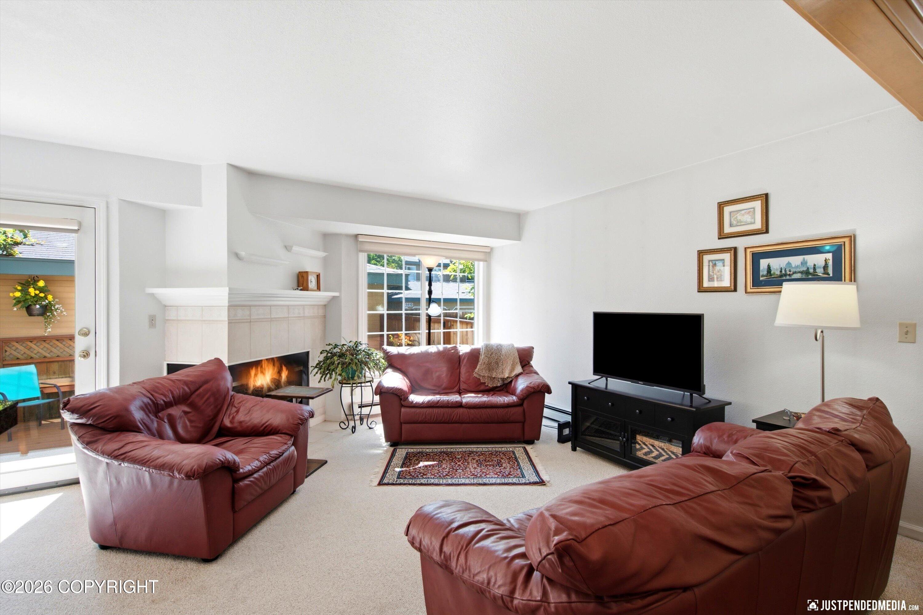 6420 E Northern Lights Boulevard #7a Property Photo 8
