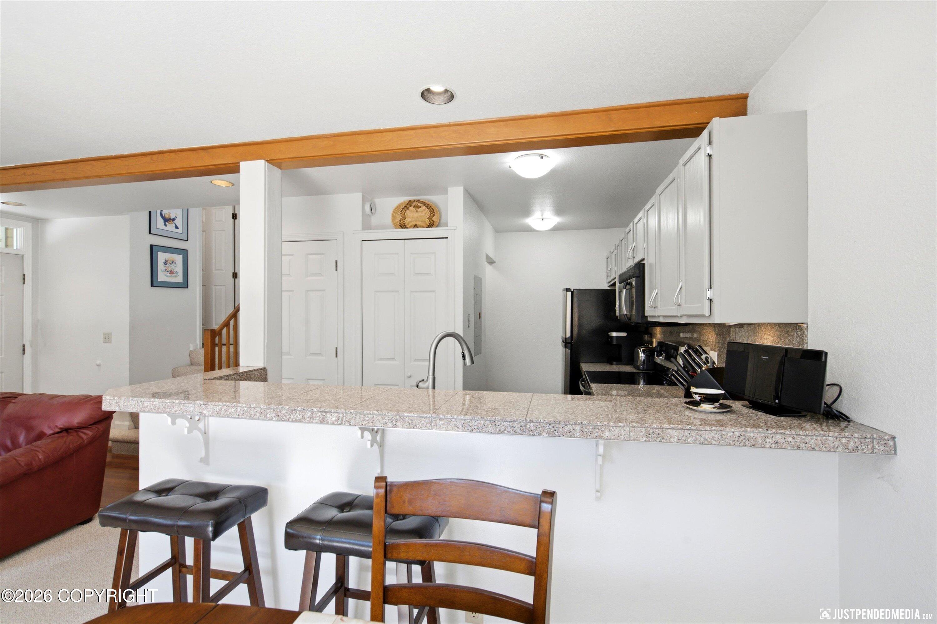 6420 E Northern Lights Boulevard #7a Property Photo 13