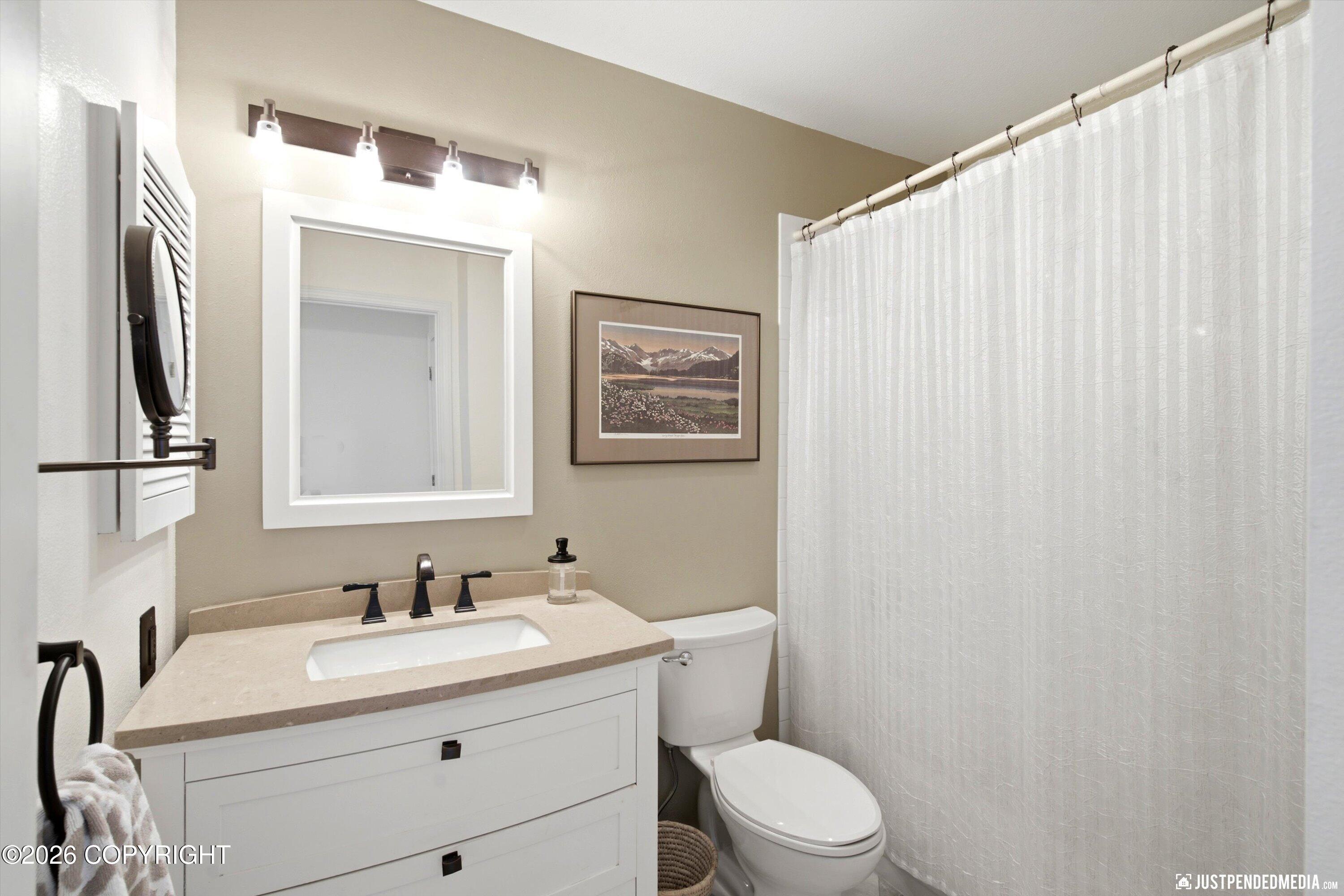 6420 E Northern Lights Boulevard #7a Property Photo 25