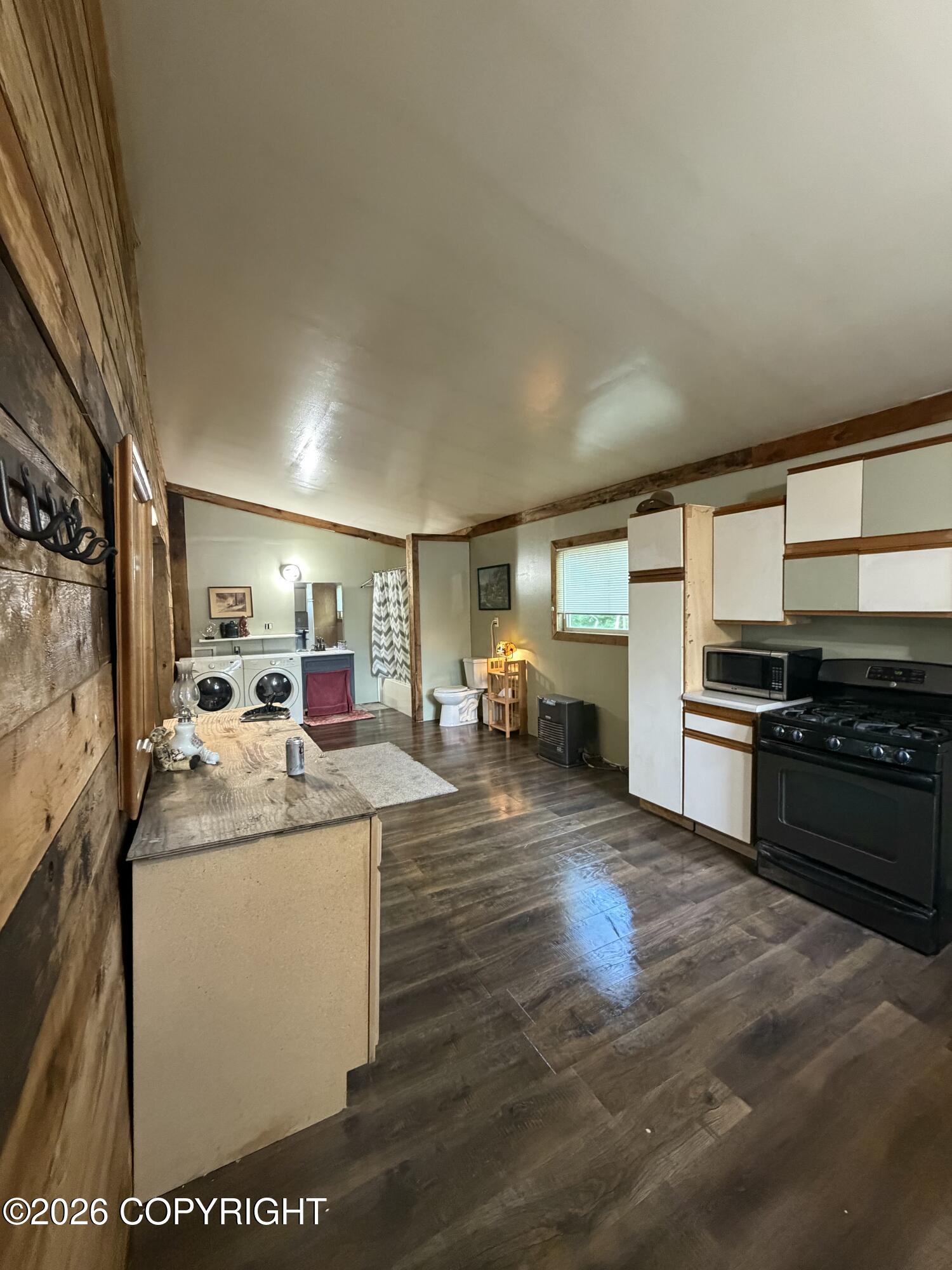 141 Gulkana Street Property Photo 10