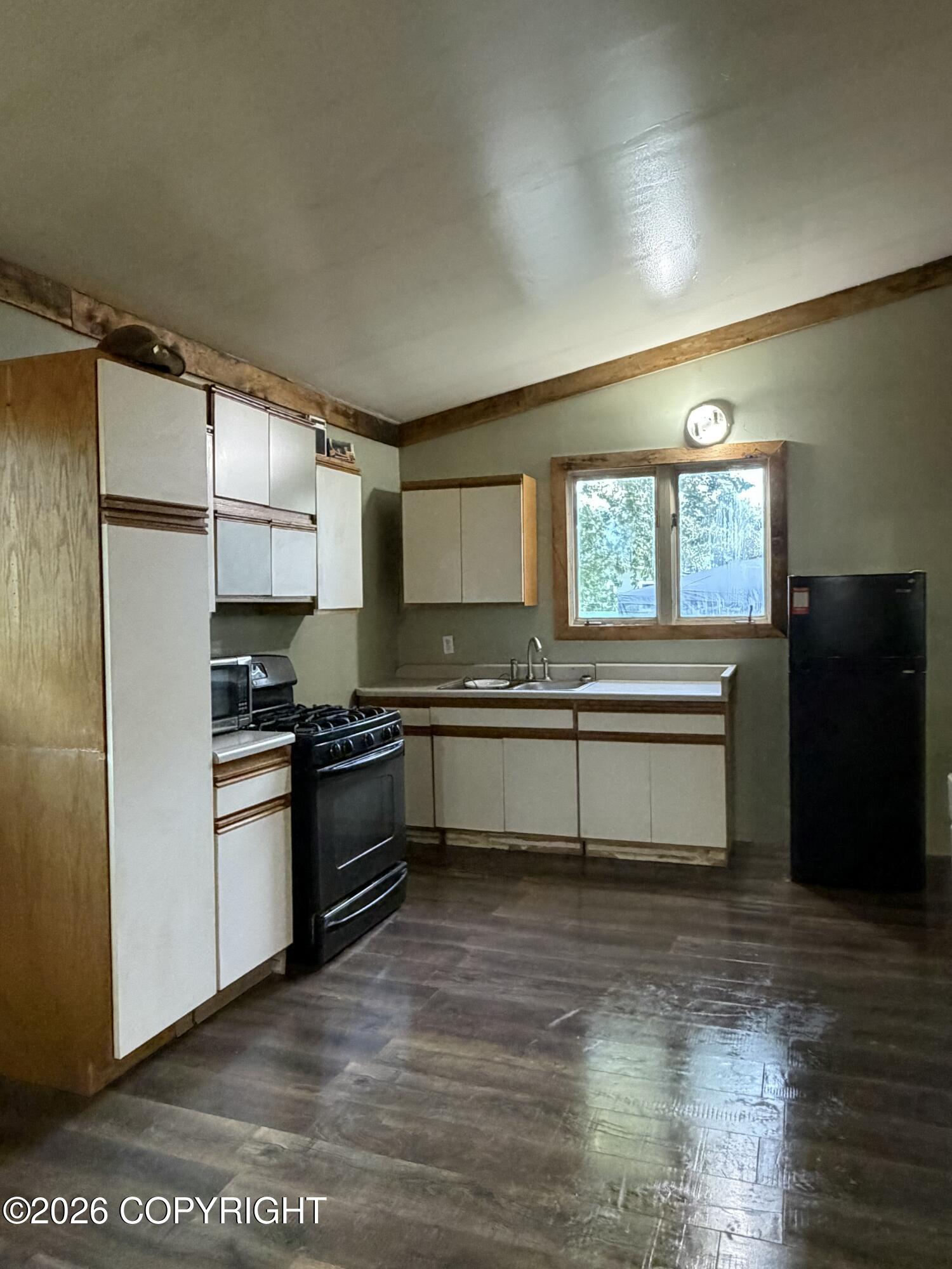 141 Gulkana Street Property Photo 14
