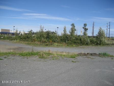 211 Marathon Road Property Photo 3