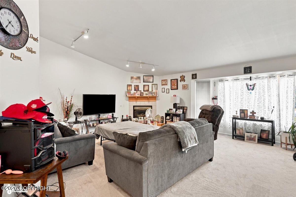 2511 Eleusis Circle Property Photo 3