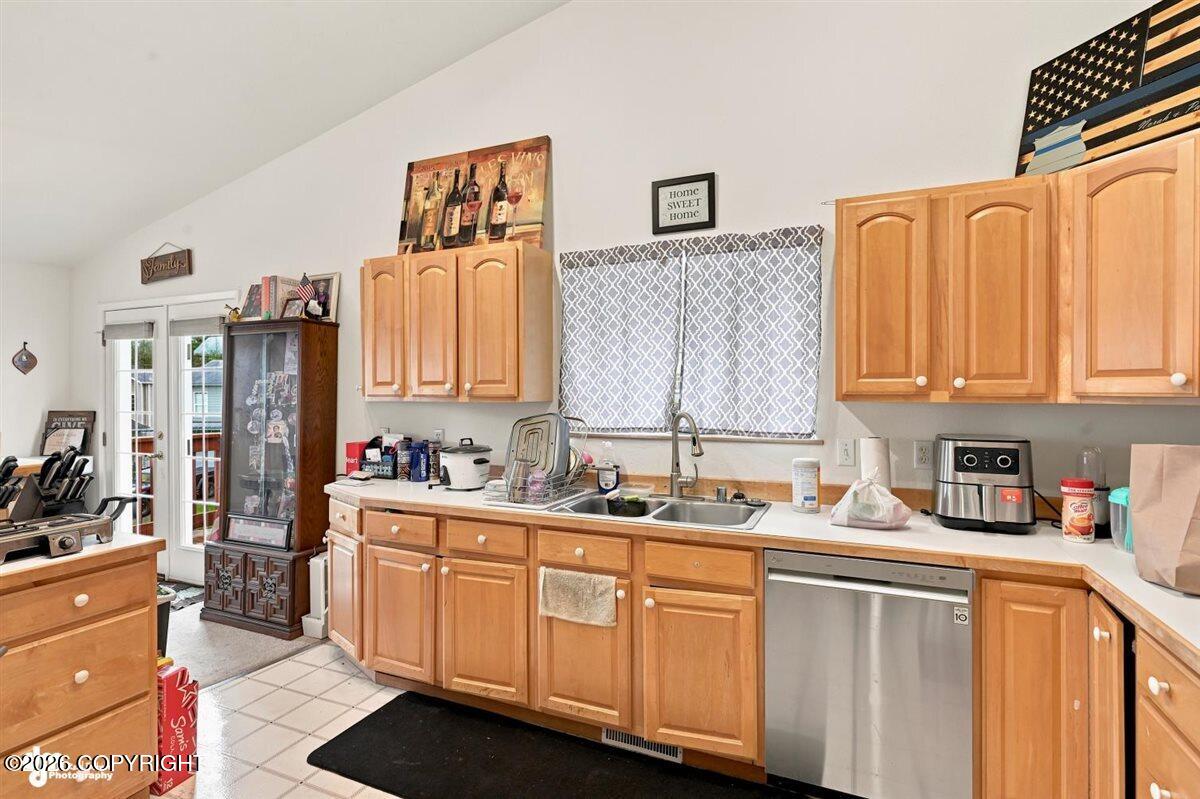 2511 Eleusis Circle Property Photo 13