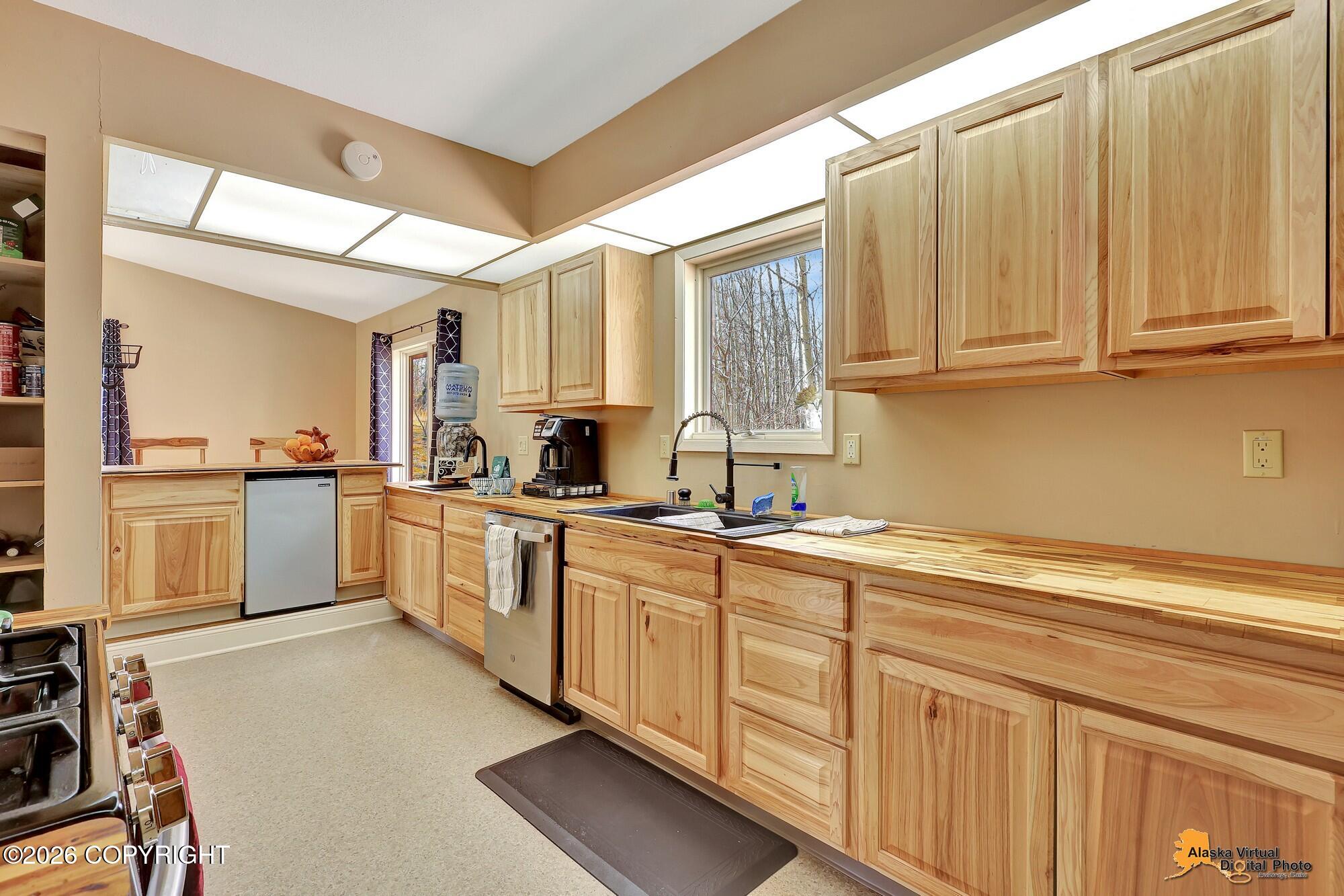3860 N Engstrom Road Property Photo 10