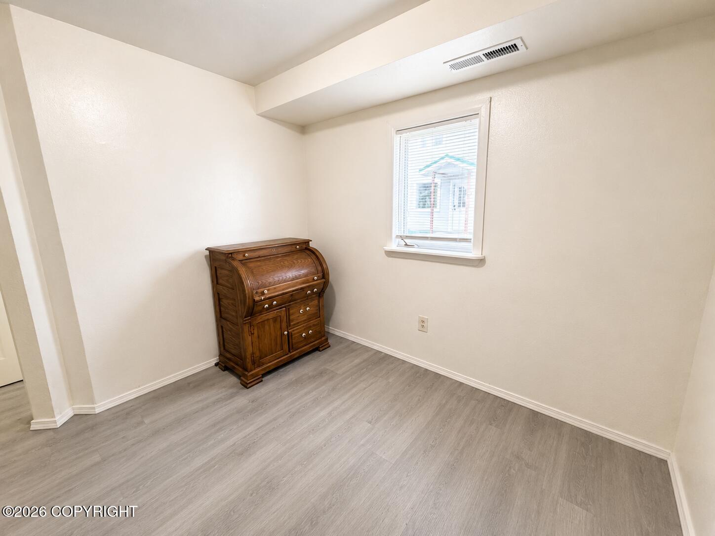 814 Lake Avenue Property Photo 4