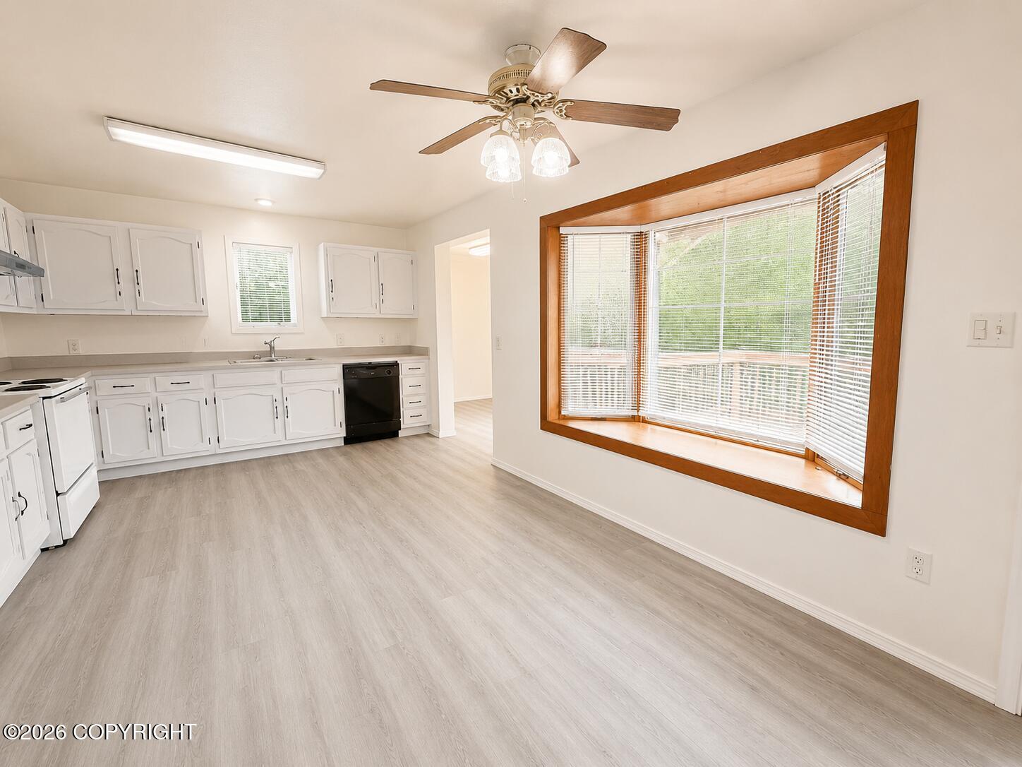 814 Lake Avenue Property Photo 23