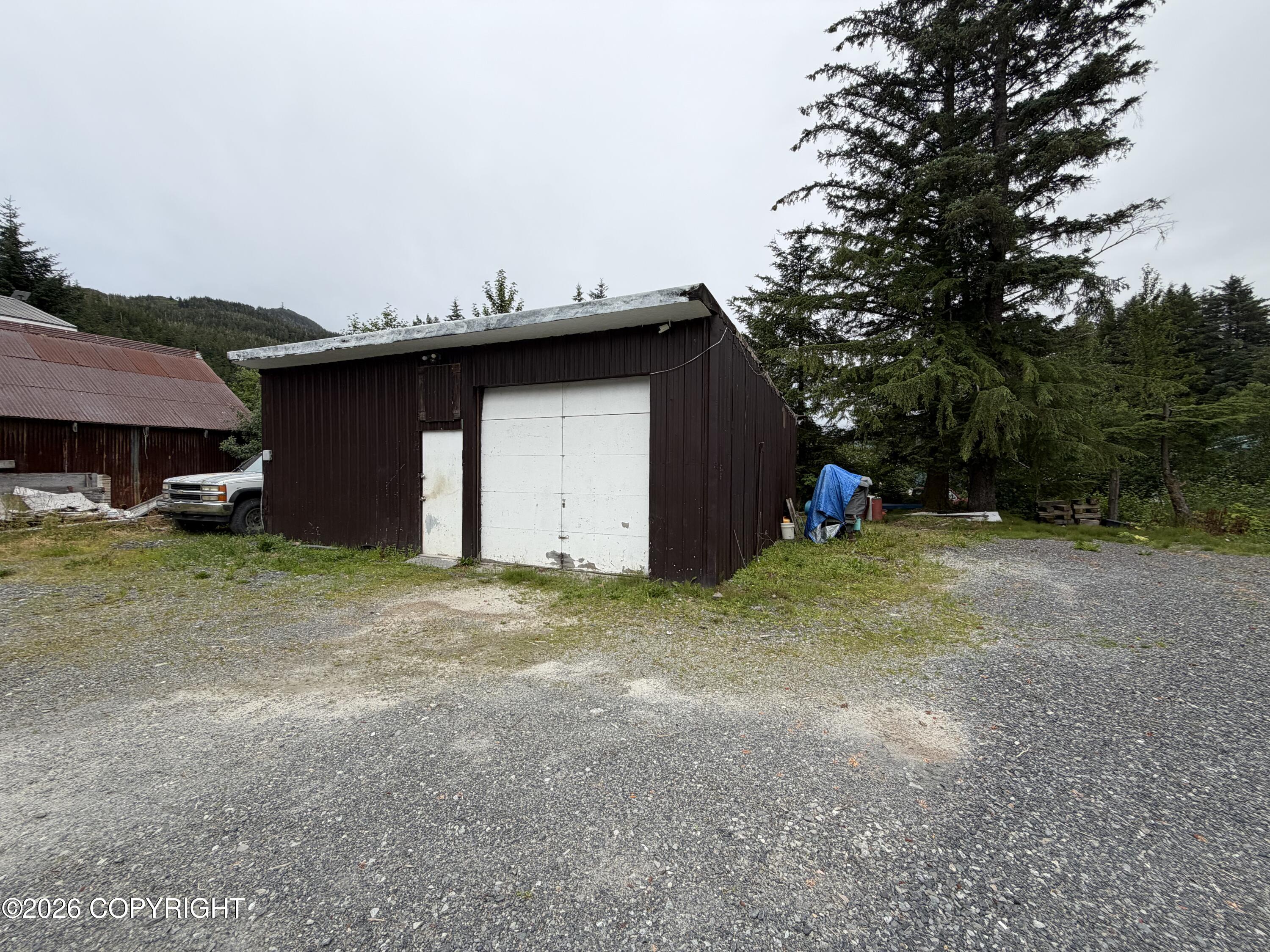 814 Lake Avenue Property Photo 57