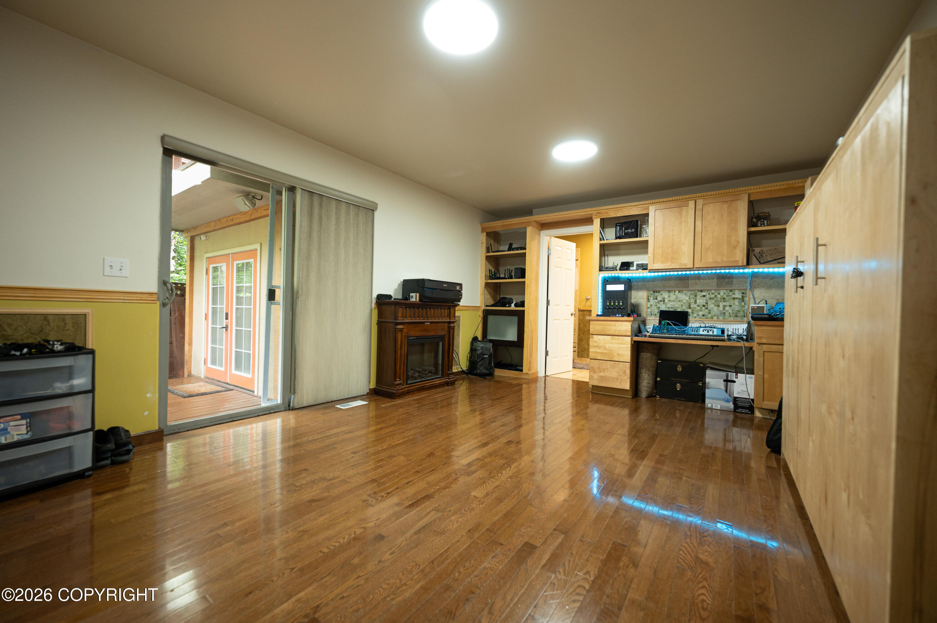 1000 W 75th Avenue #1 Property Photo 10