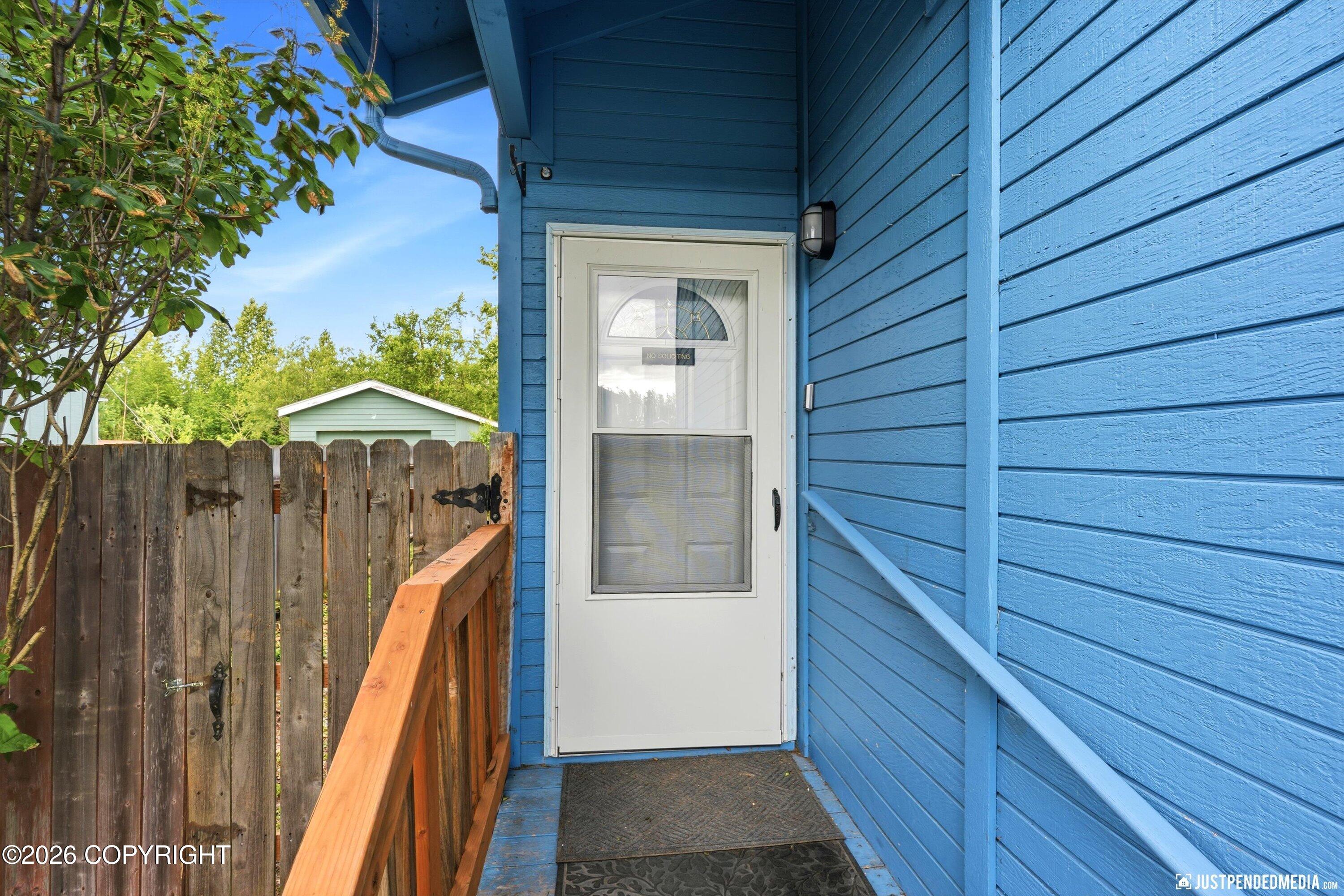 8581 Brookridge Drive Property Photo 4