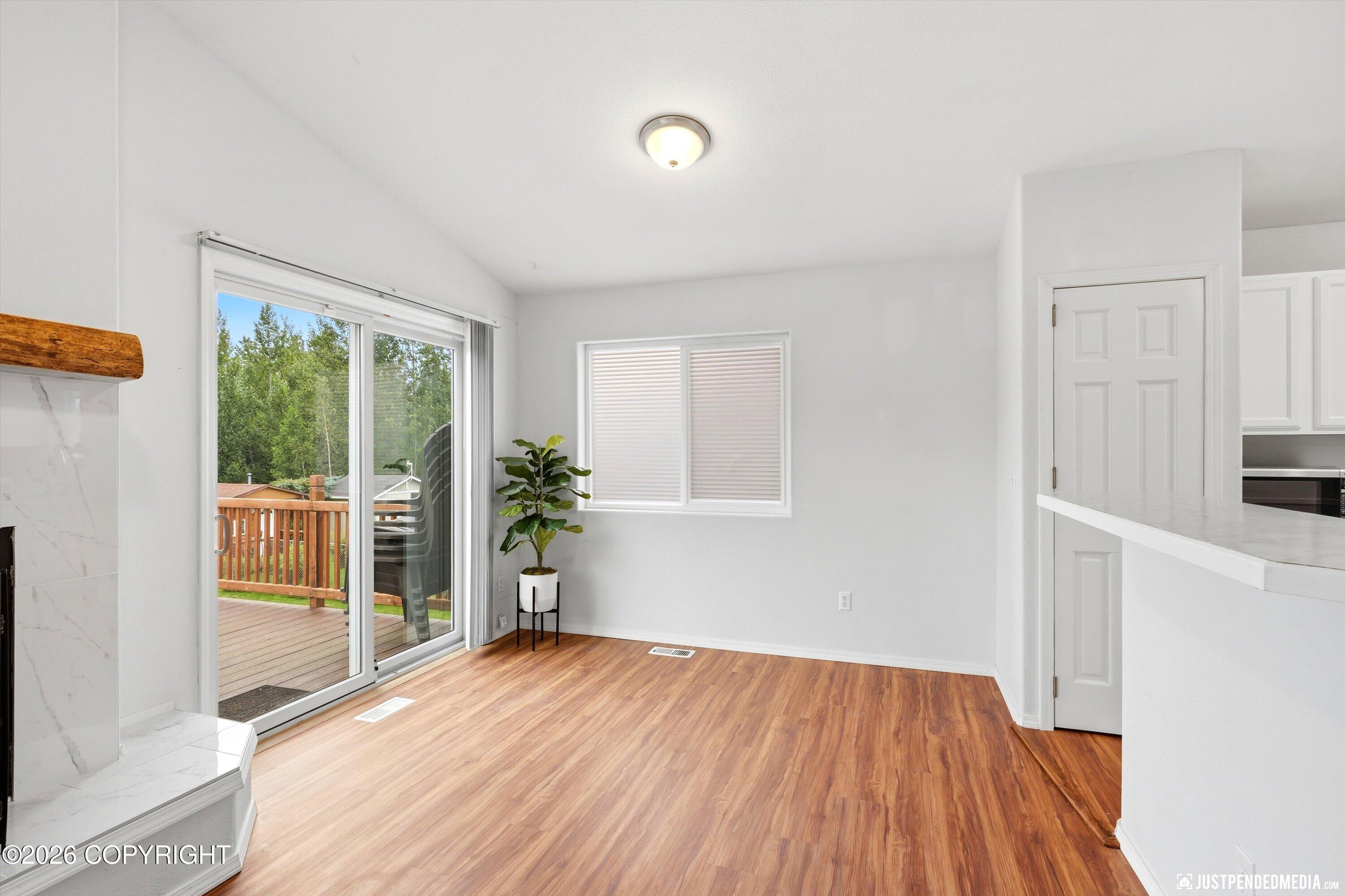 8581 Brookridge Drive Property Photo 7