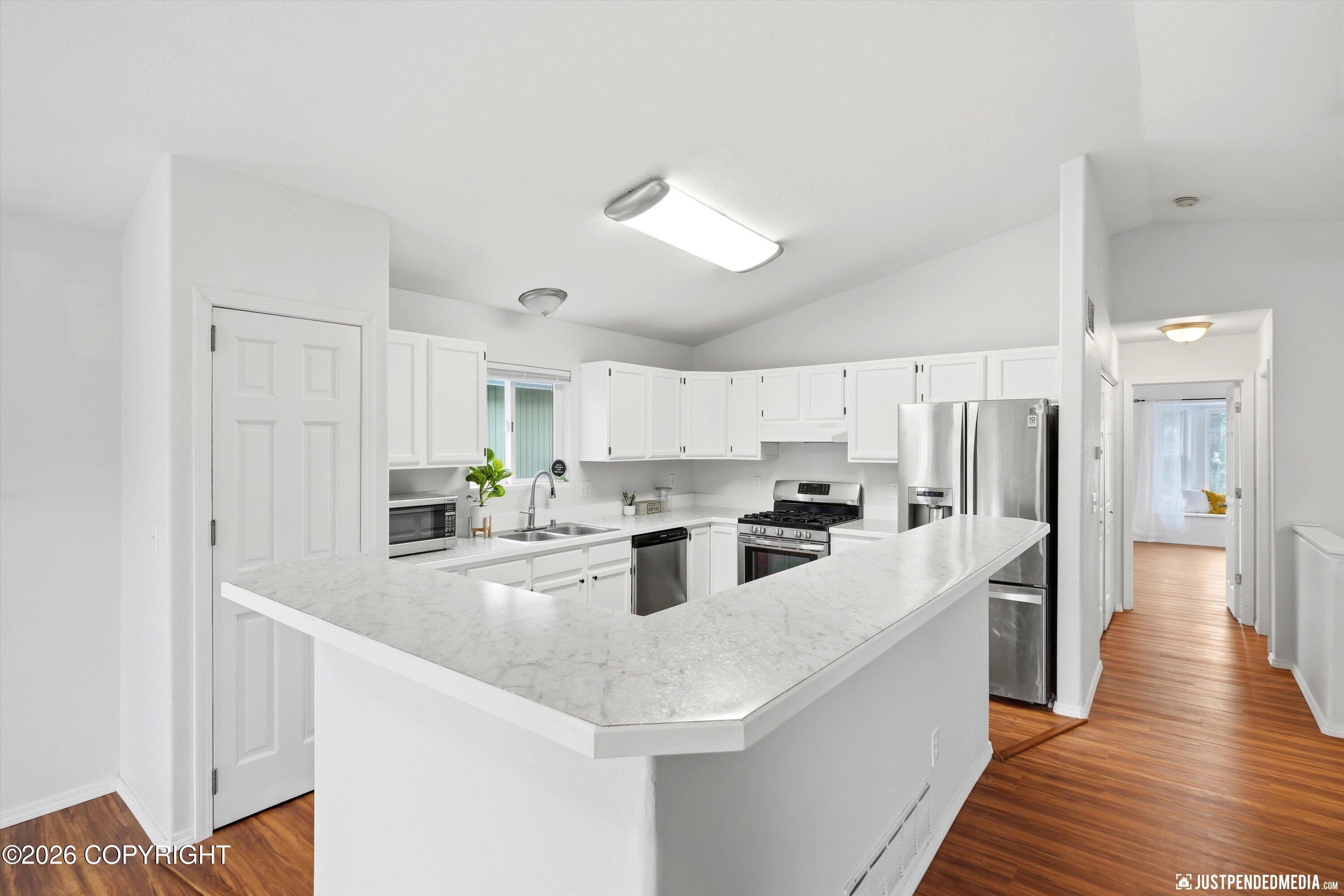 8581 Brookridge Drive Property Photo 9