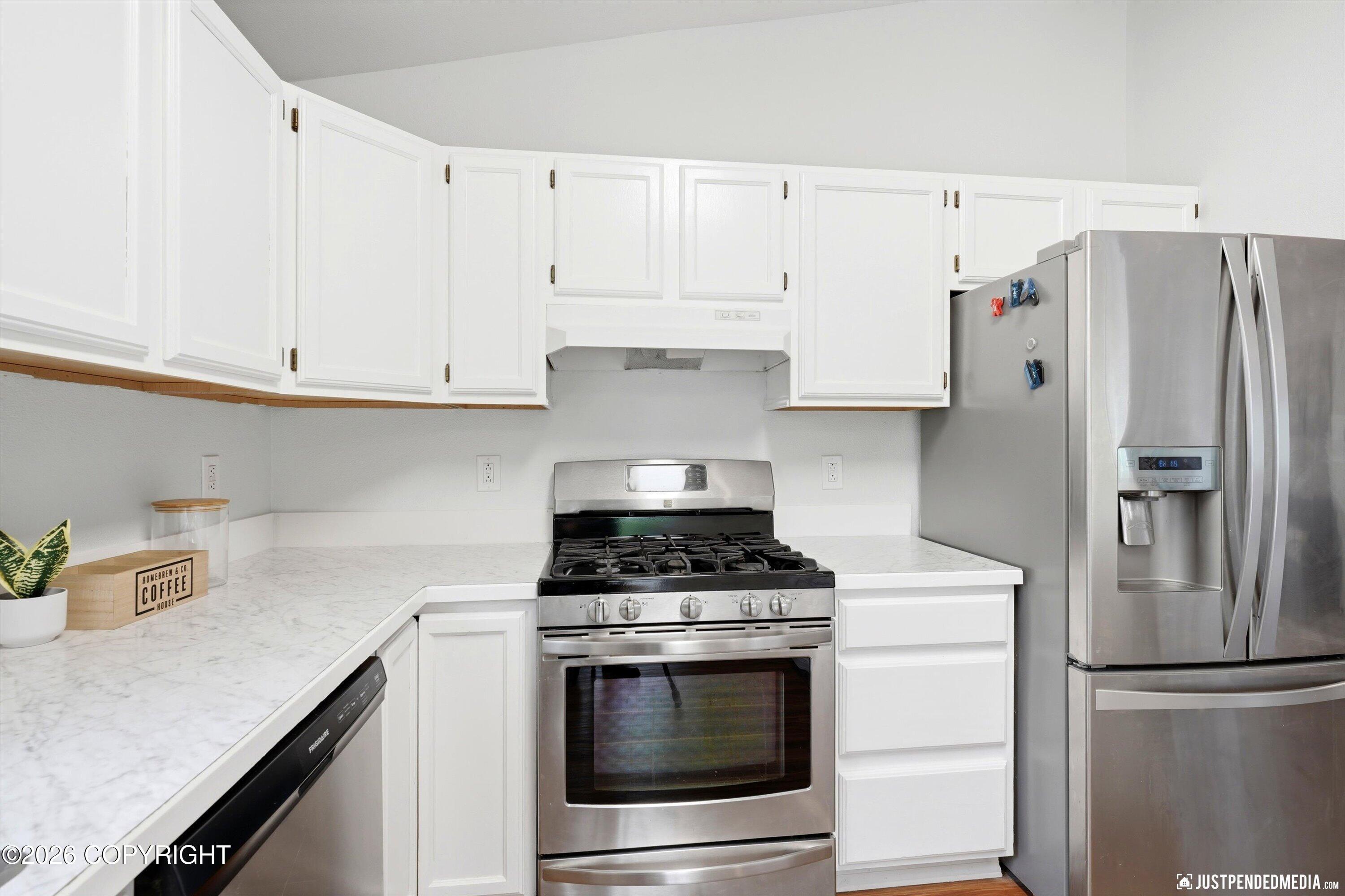 8581 Brookridge Drive Property Photo 10