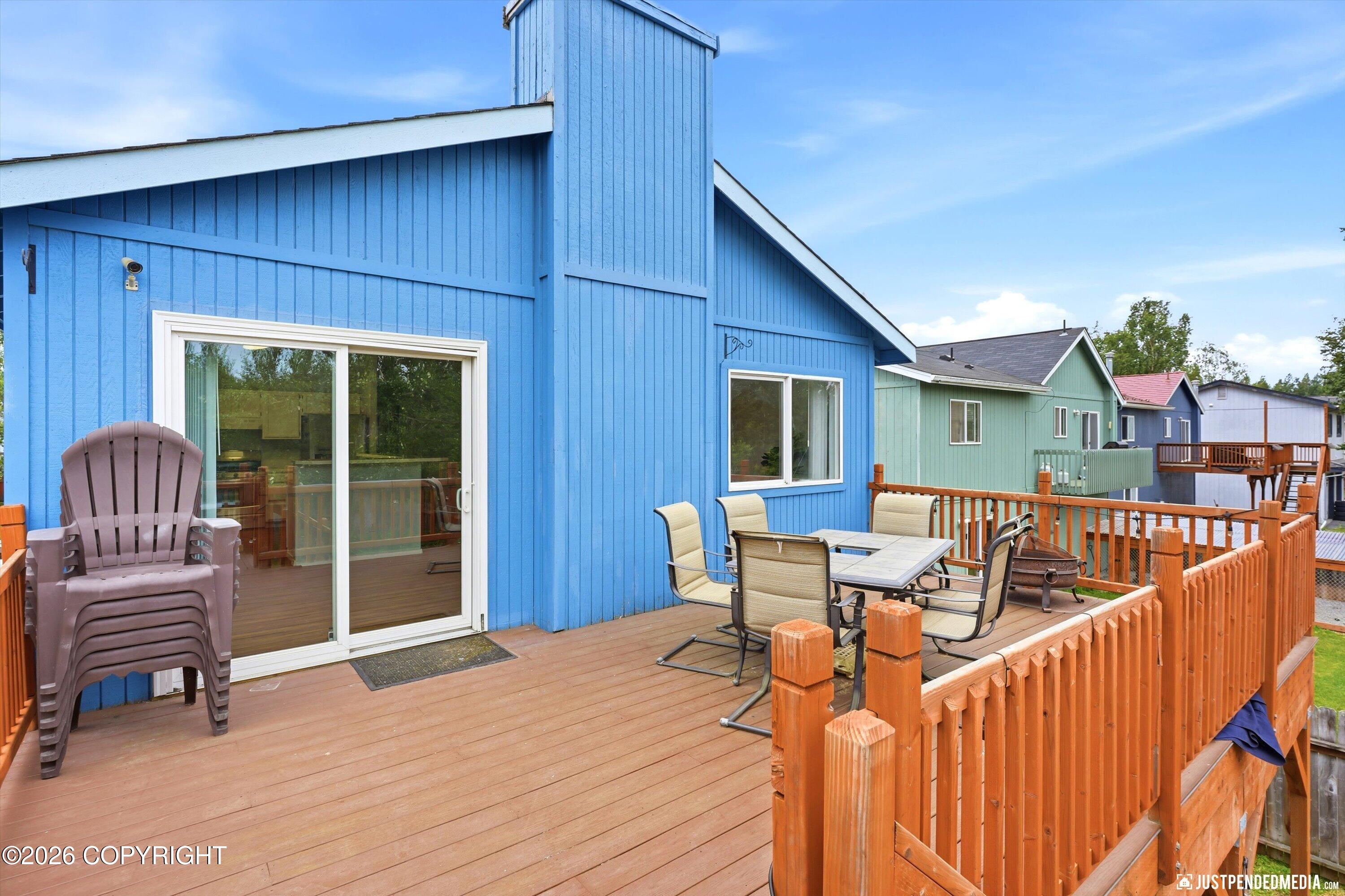 8581 Brookridge Drive Property Photo 14