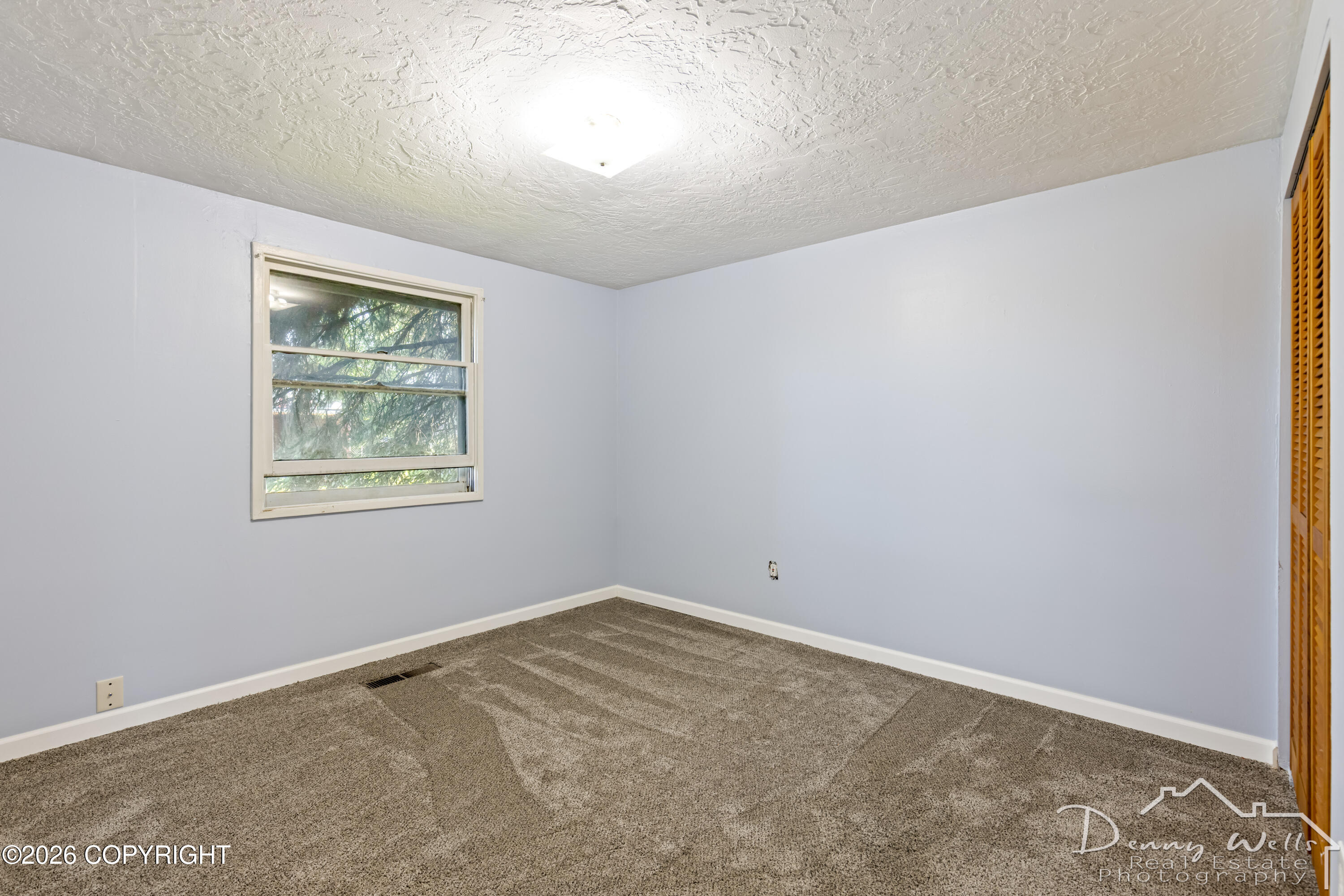 6004 Miley Drive Property Photo 10