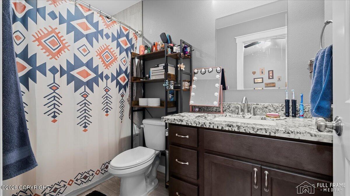 2553 S Davis Road Property Photo 22