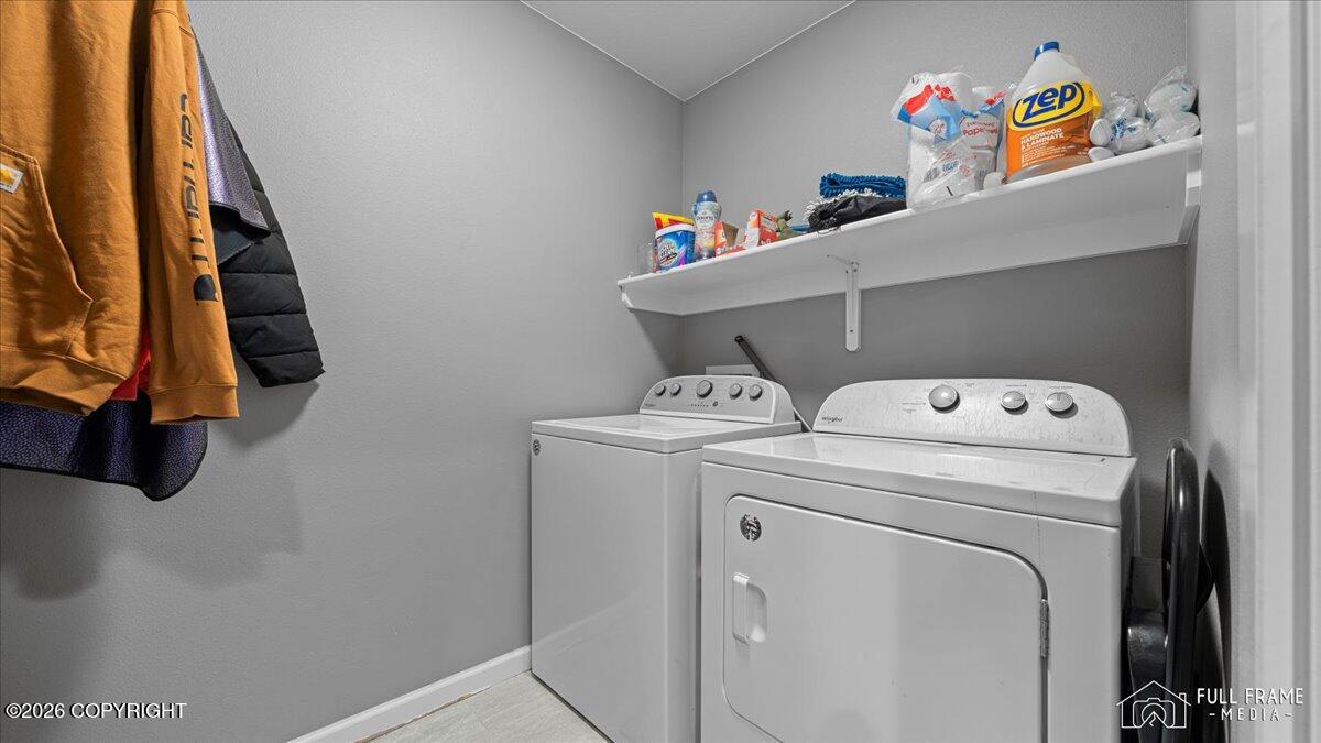 2553 S Davis Road Property Photo 35