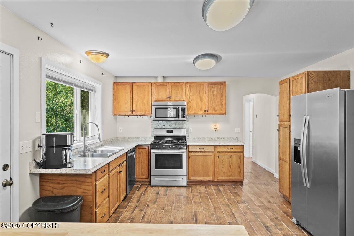 17205 E Idle Drive Property Photo 4
