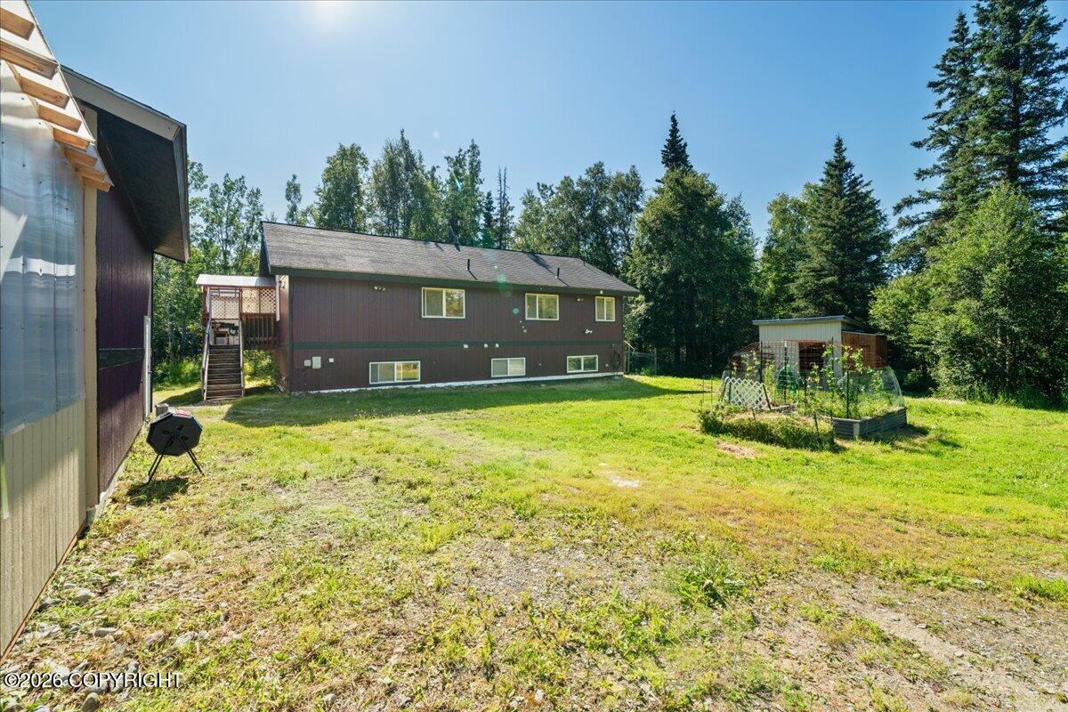 17205 E Idle Drive Property Photo 38