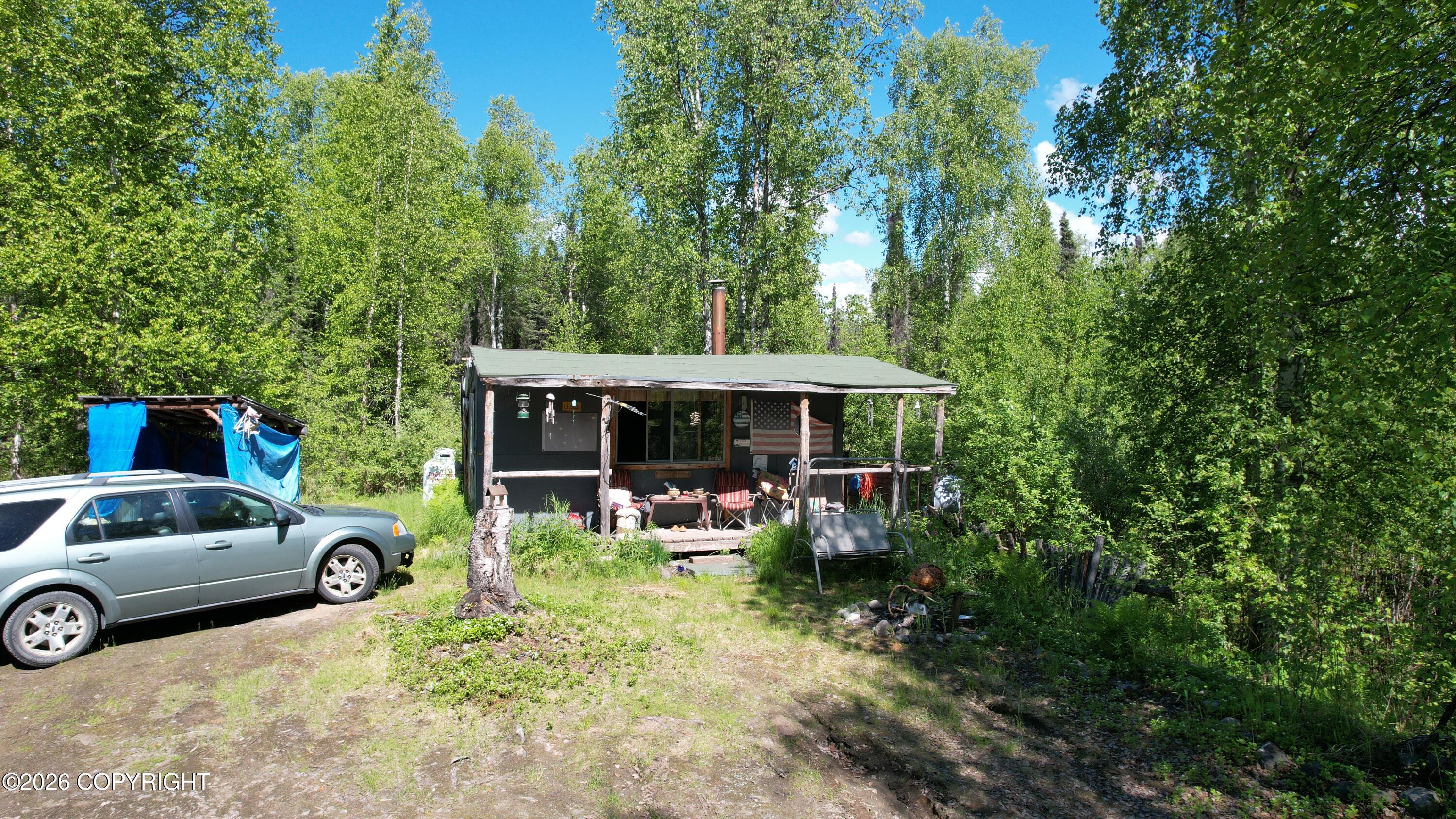 18541 E Wooded Place Property Photo 1