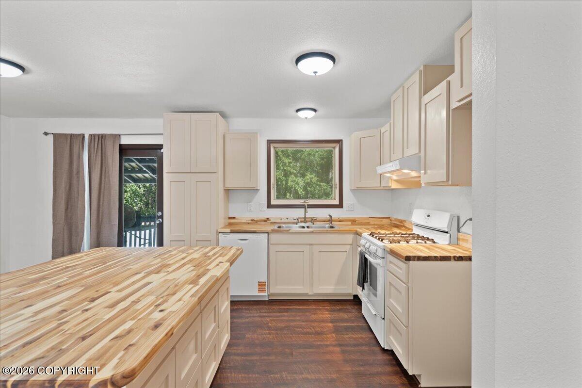4520 S Doubletree Road Property Photo 18