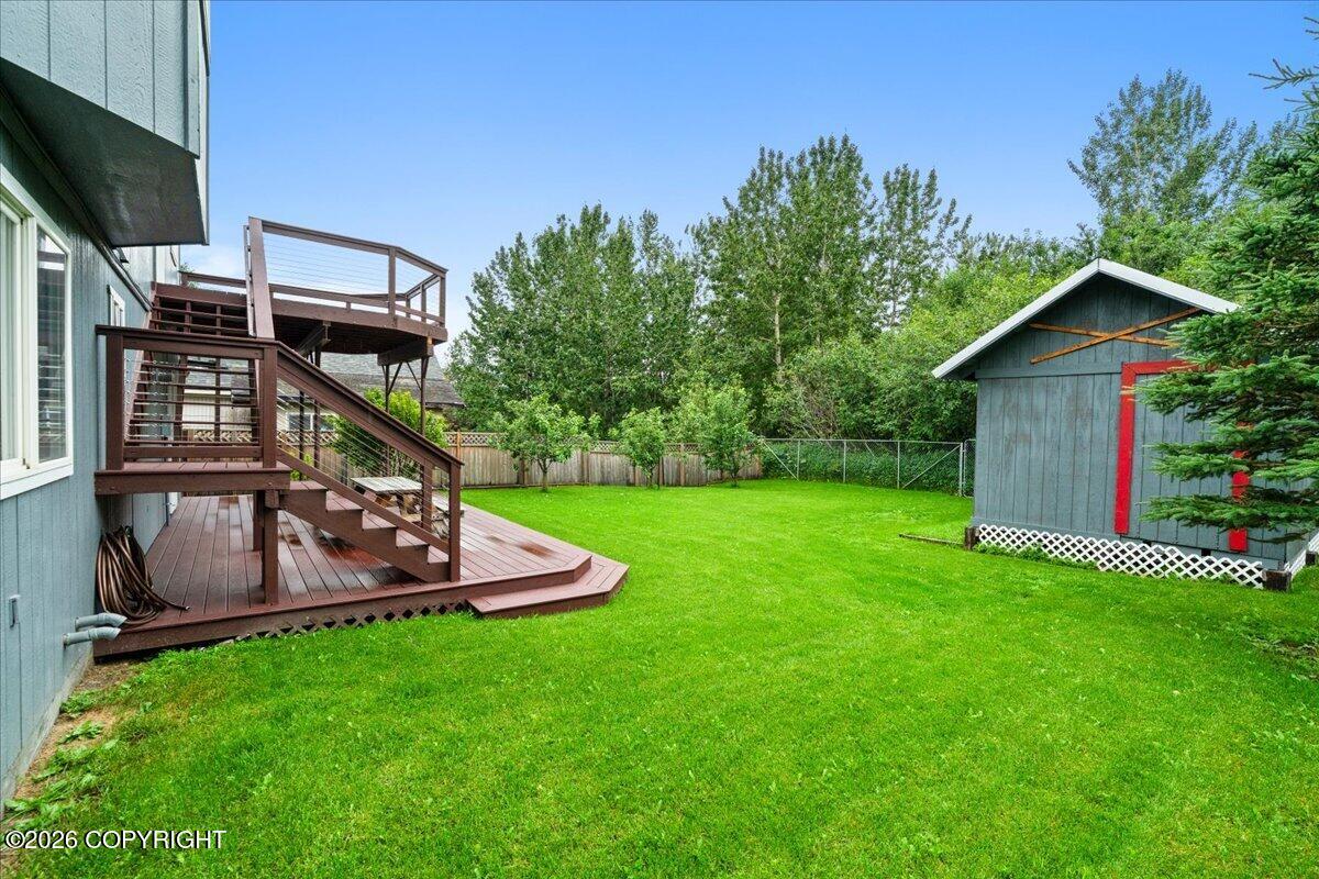 720 N Cascade Court Property Photo 6