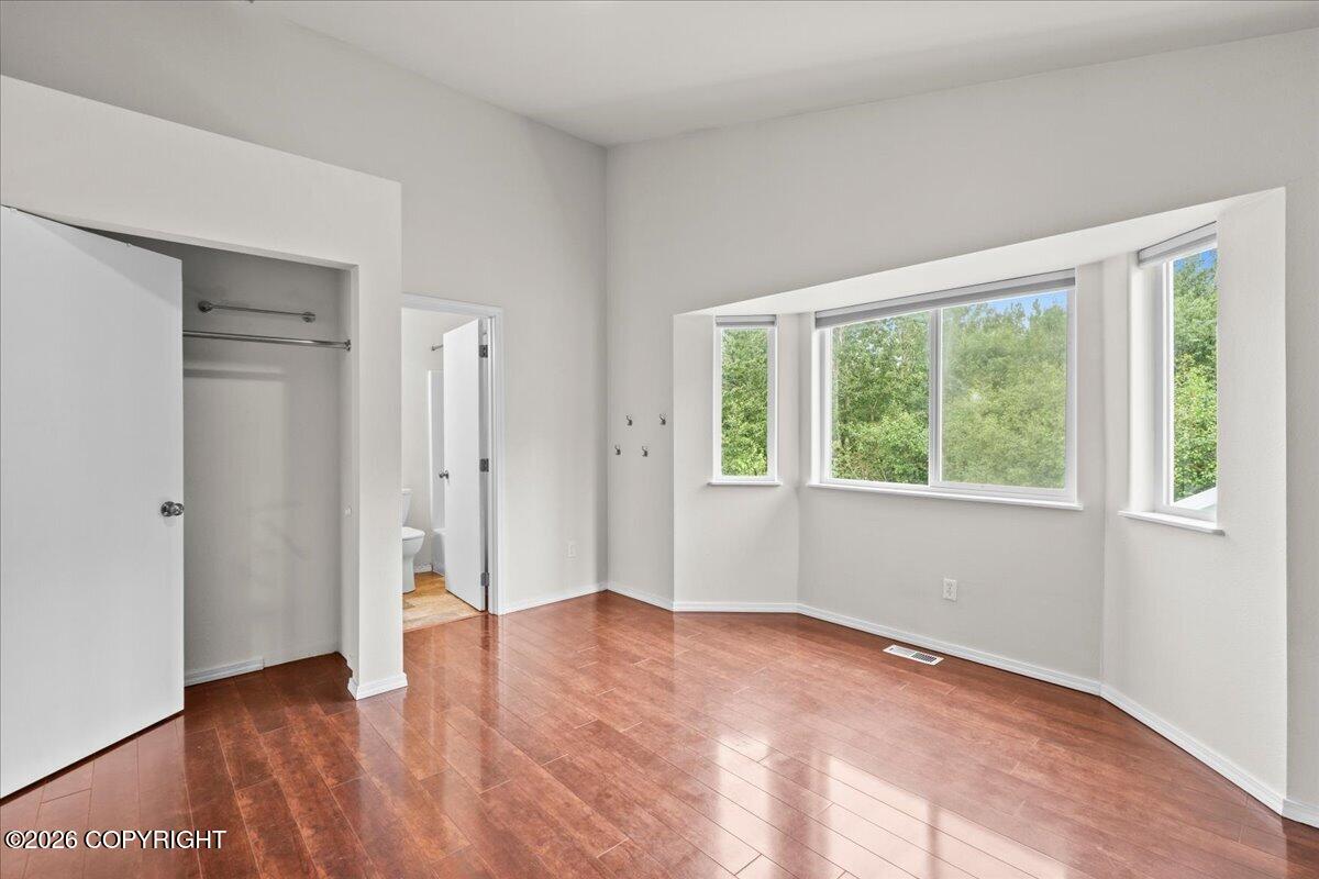 720 N Cascade Court Property Photo 15