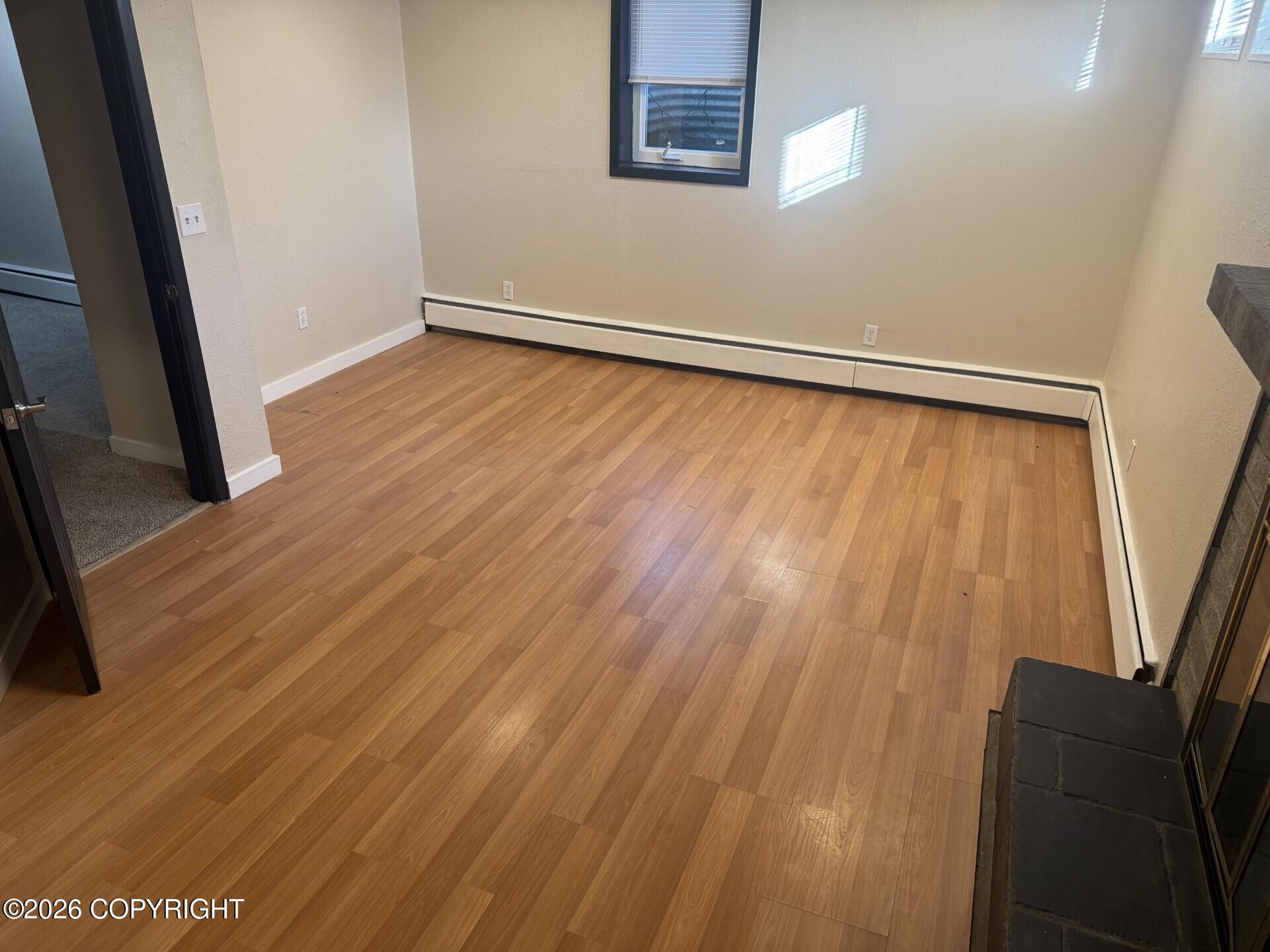 1443 W 25th Avenue Property Photo 20