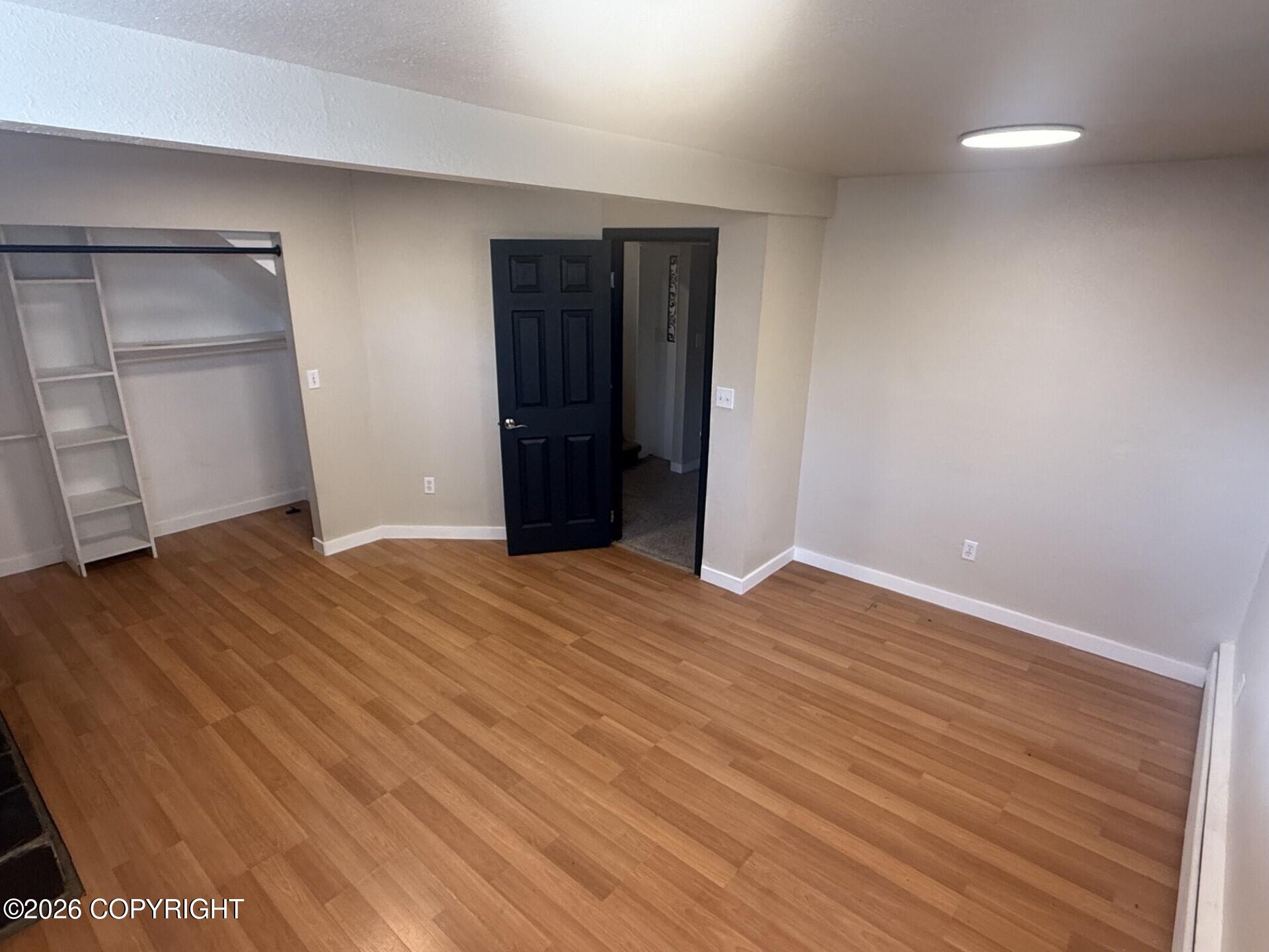 1443 W 25th Avenue Property Photo 21